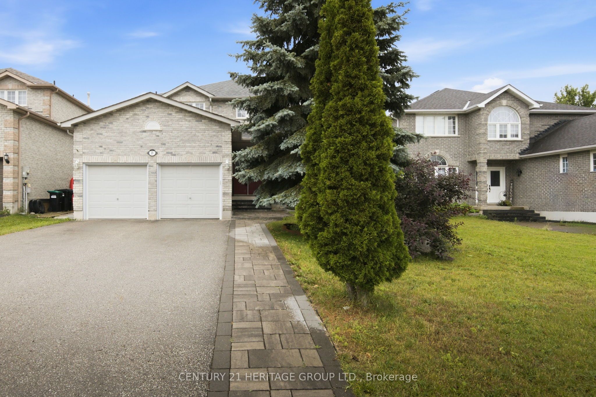 21 Silvercreek Crescent, Barrie, ON L4N 0Z8 photo 2