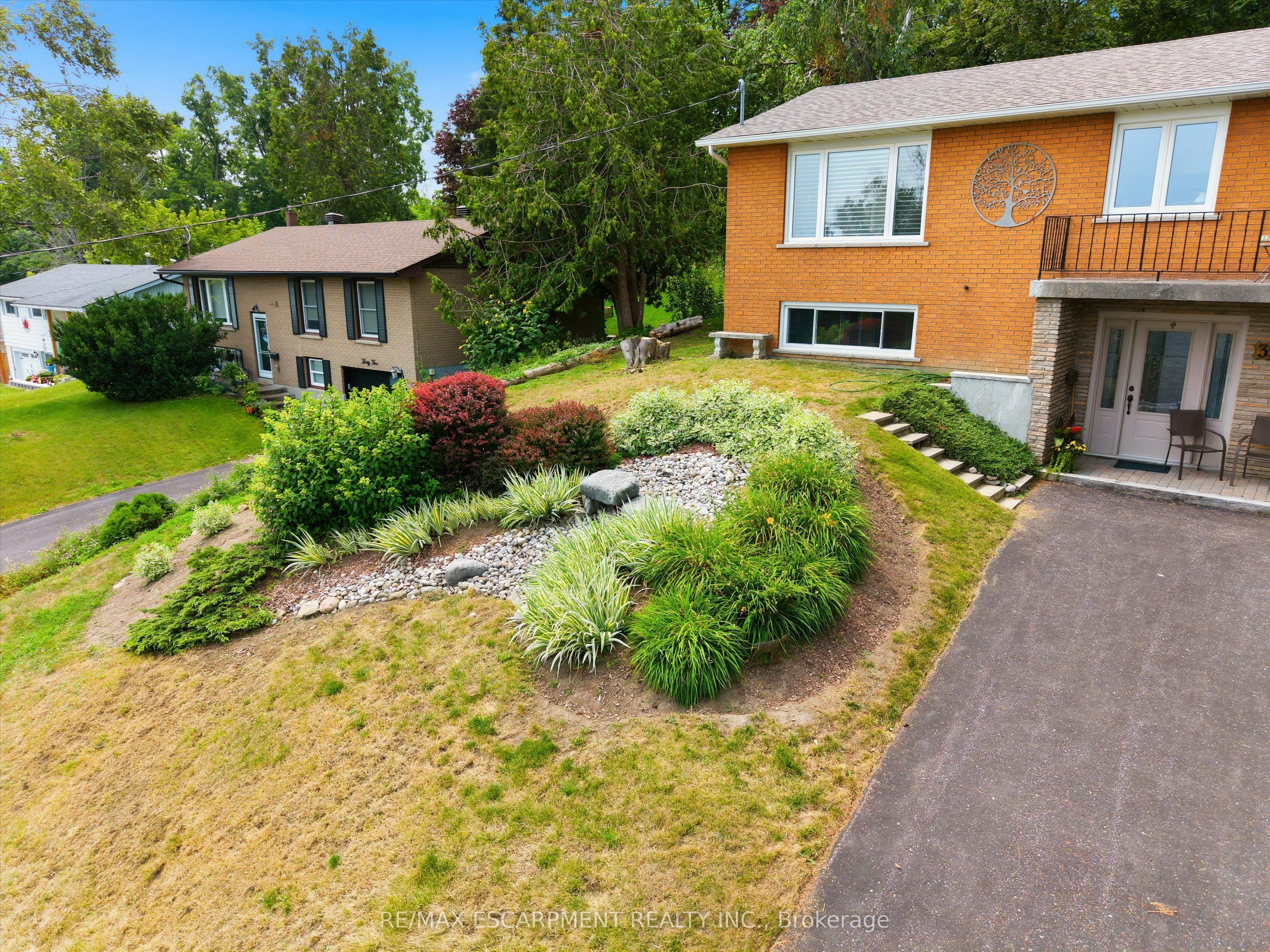 39 Orma Drive, Orillia, ON L3V 4J7 photo 2