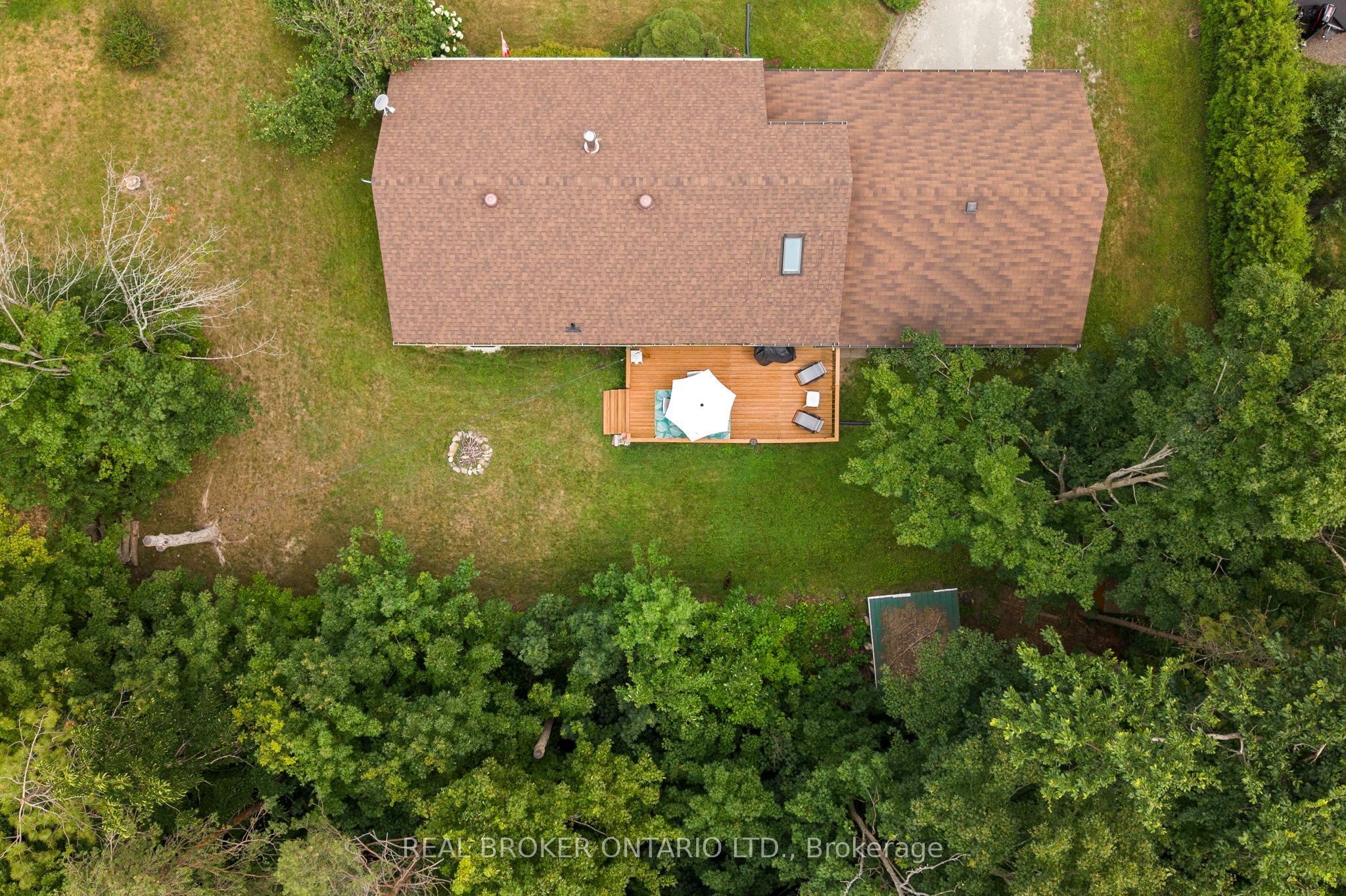8 Alpine Drive, Oro-Medonte, ON L0K 1N0 photo 5