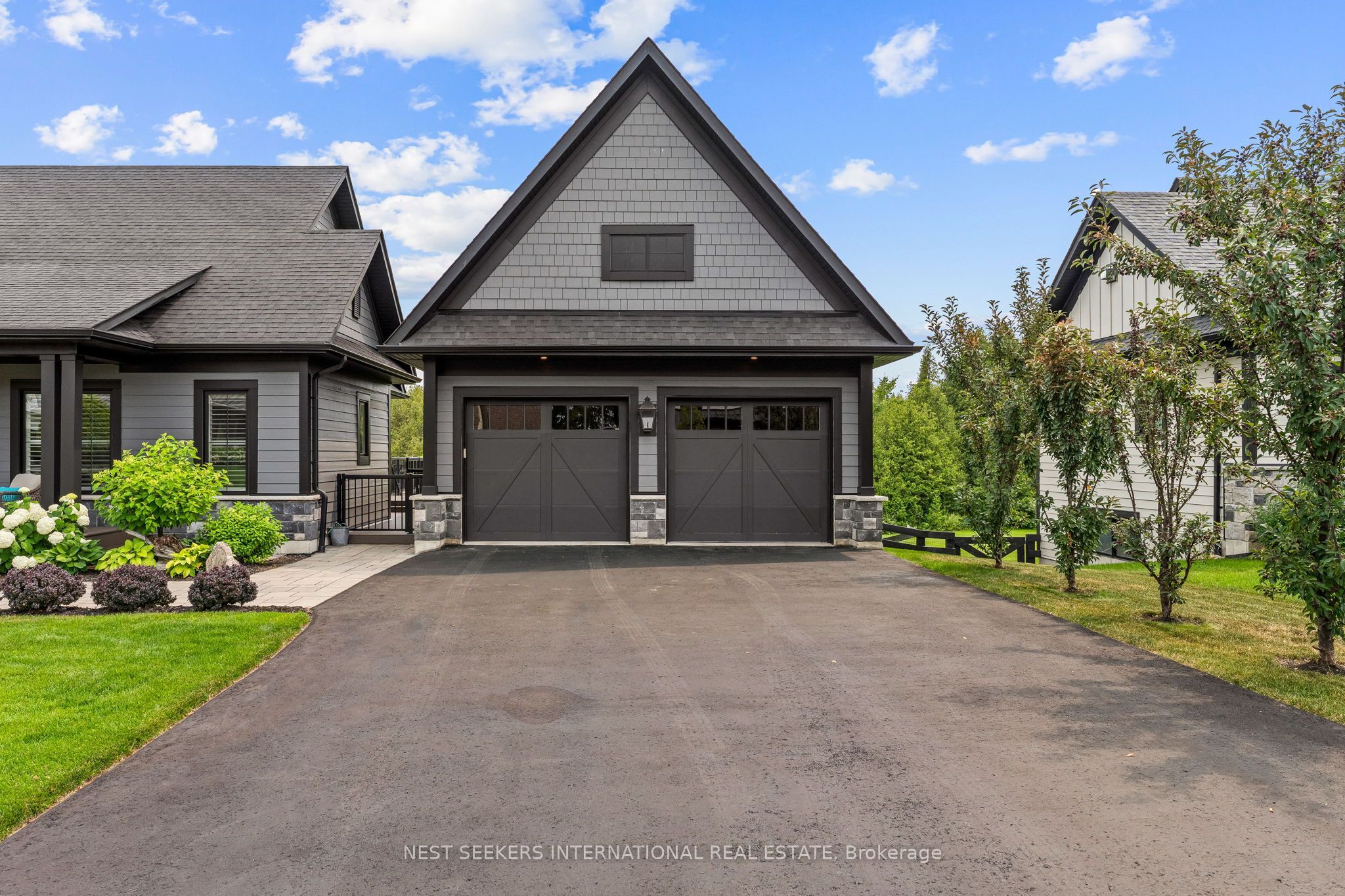 7 Georgian Grande Drive, Oro-Medonte, ON L0K 1E0 photo 3