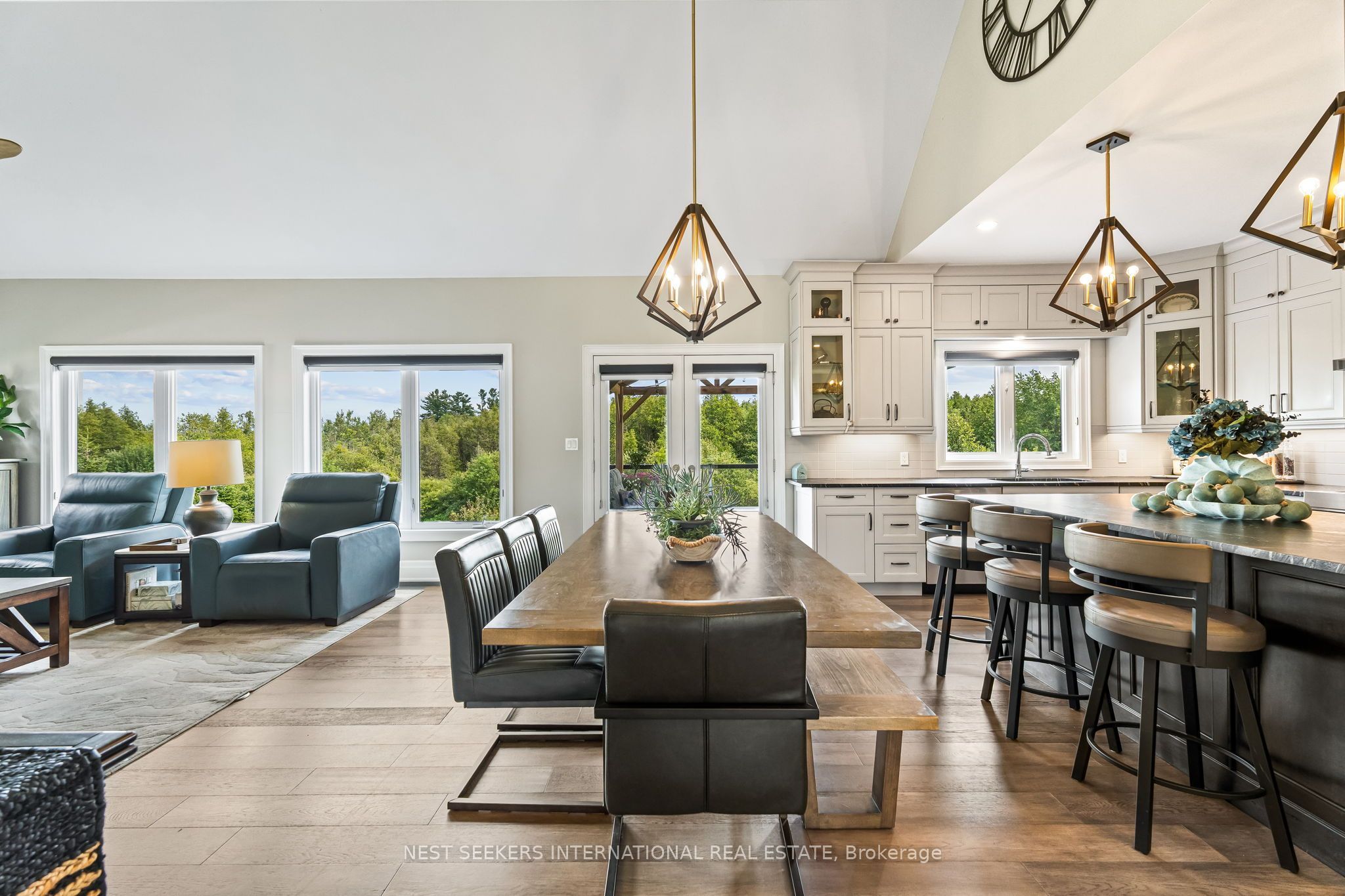 7 Georgian Grande Drive, Oro-Medonte, ON L0K 1E0 photo 5