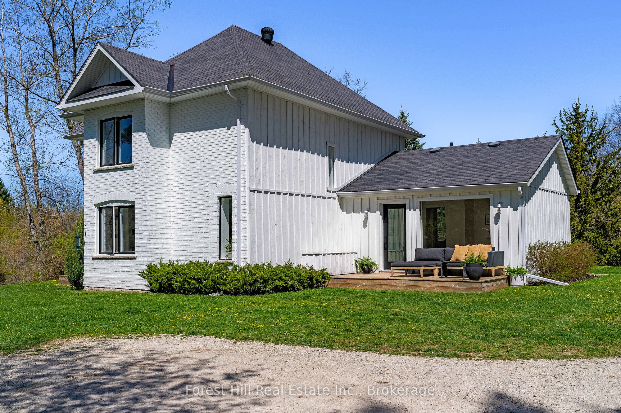 7599 36/37 Nottawasaga Side Road E, Clearview, ON L0M 1P0 photo 2