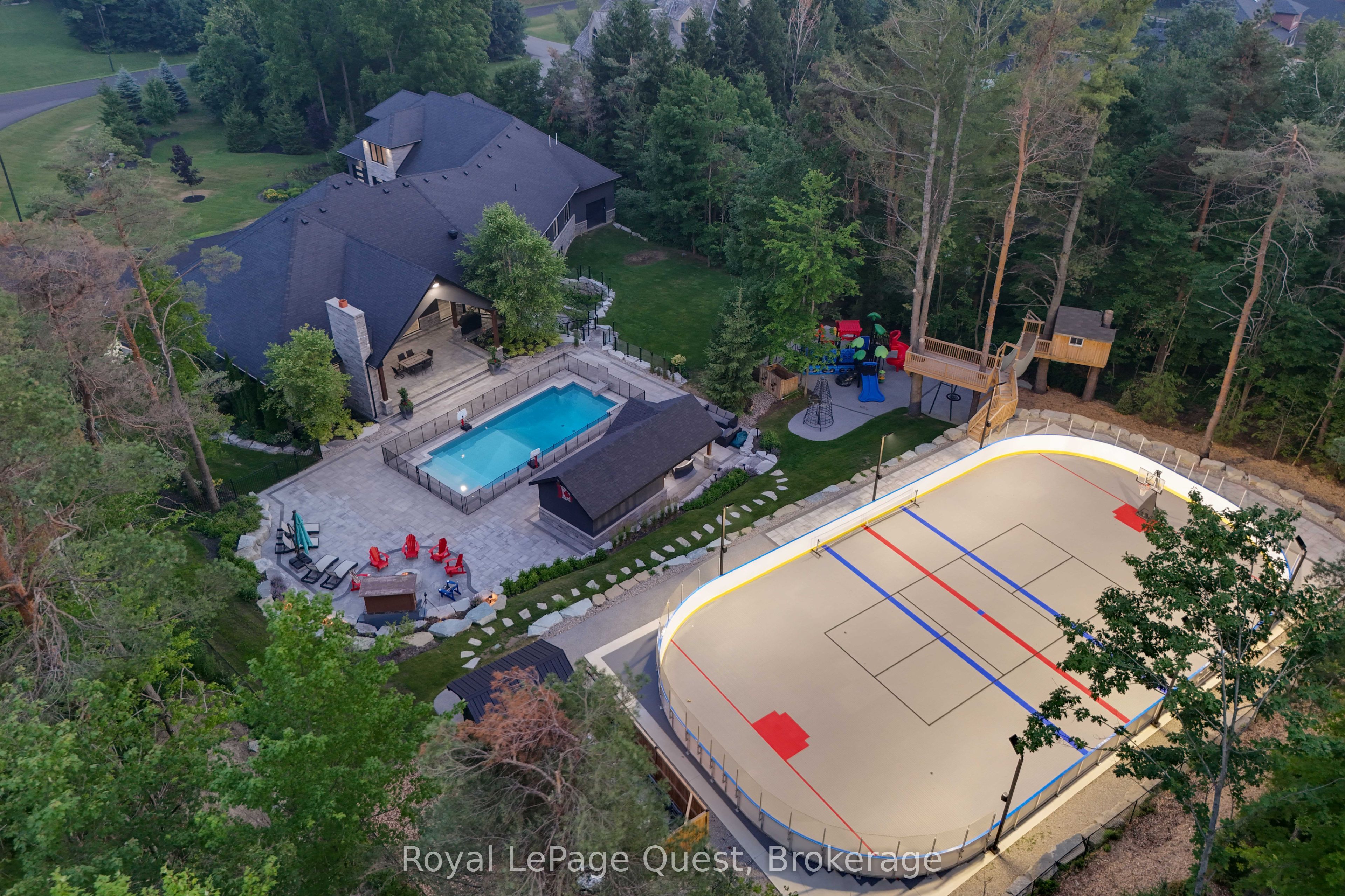 8 Midves Court, Springwater, ON L9X 0P3 photo 3
