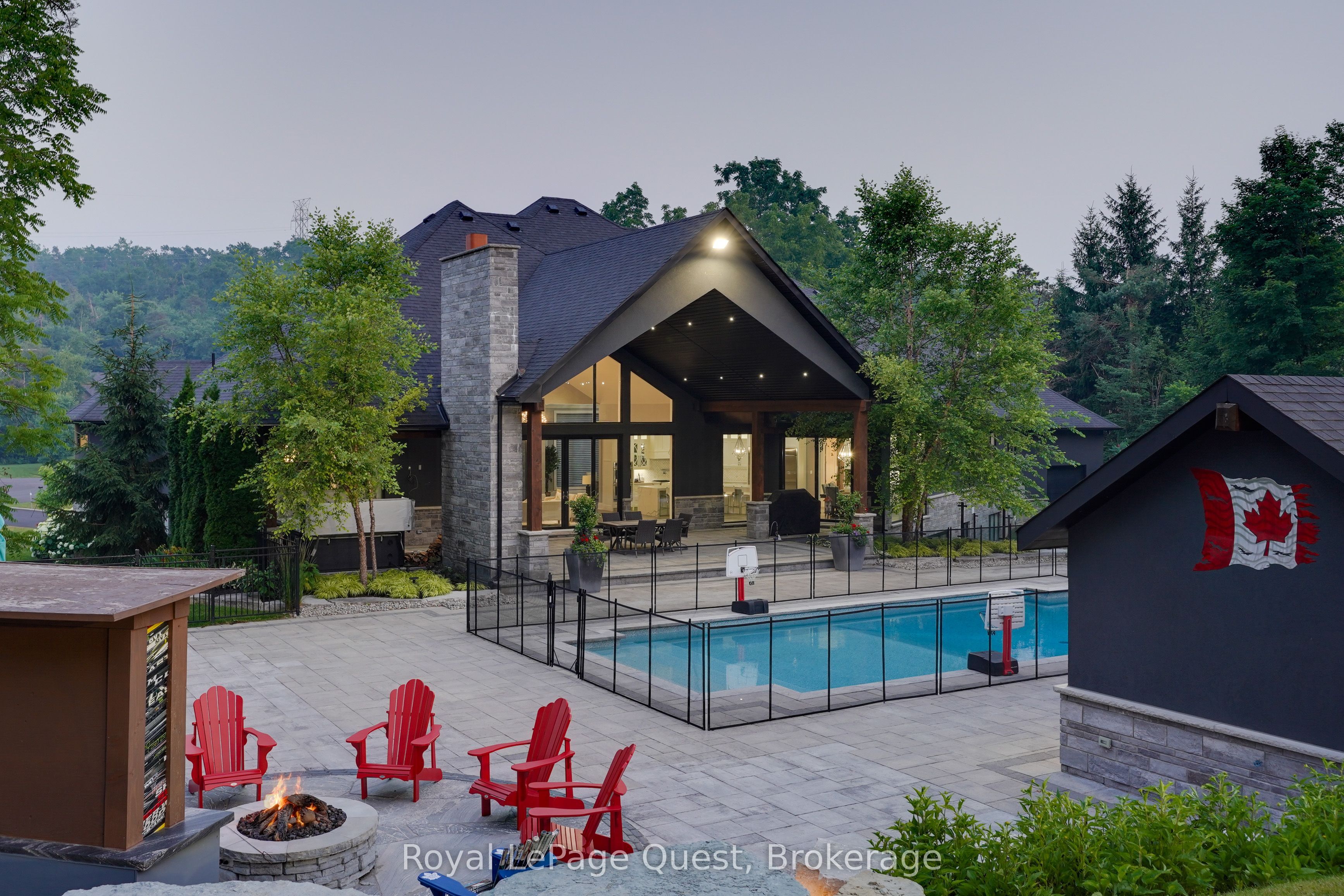 8 Midves Court, Springwater, ON L9X 0P3 photo 5