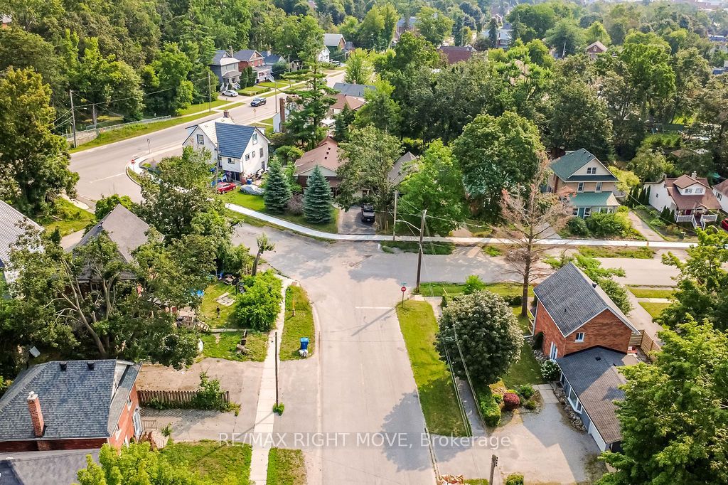 119 Emily Street, Orillia, ON L3V 5V2 photo 5