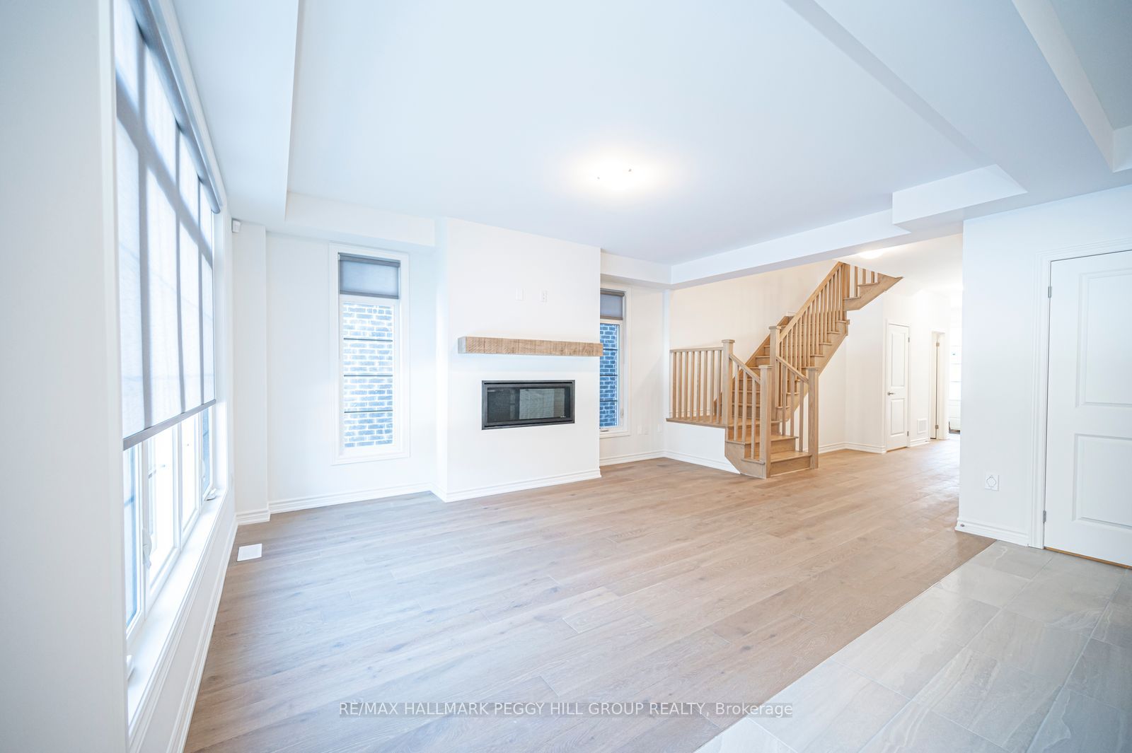 4 Sassafras Road, Springwater, ON L9X 2C6 photo 4