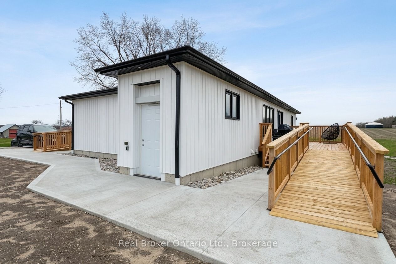 597 Lafontaine  Road W, Tiny, ON L9M 0L7 photo 5