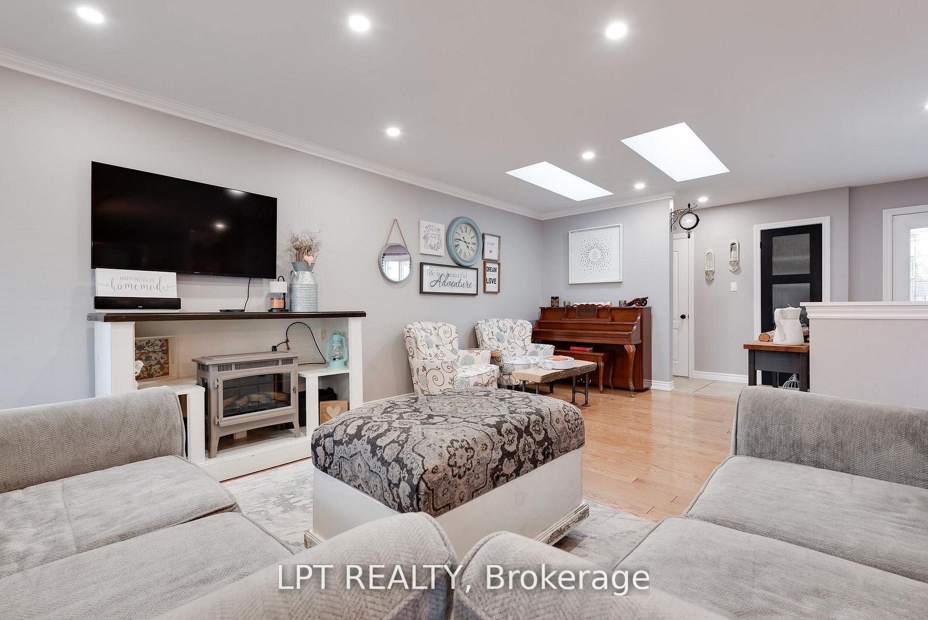 34 Cedar Creek Road, Springwater, ON L9X 0P5 photo 4