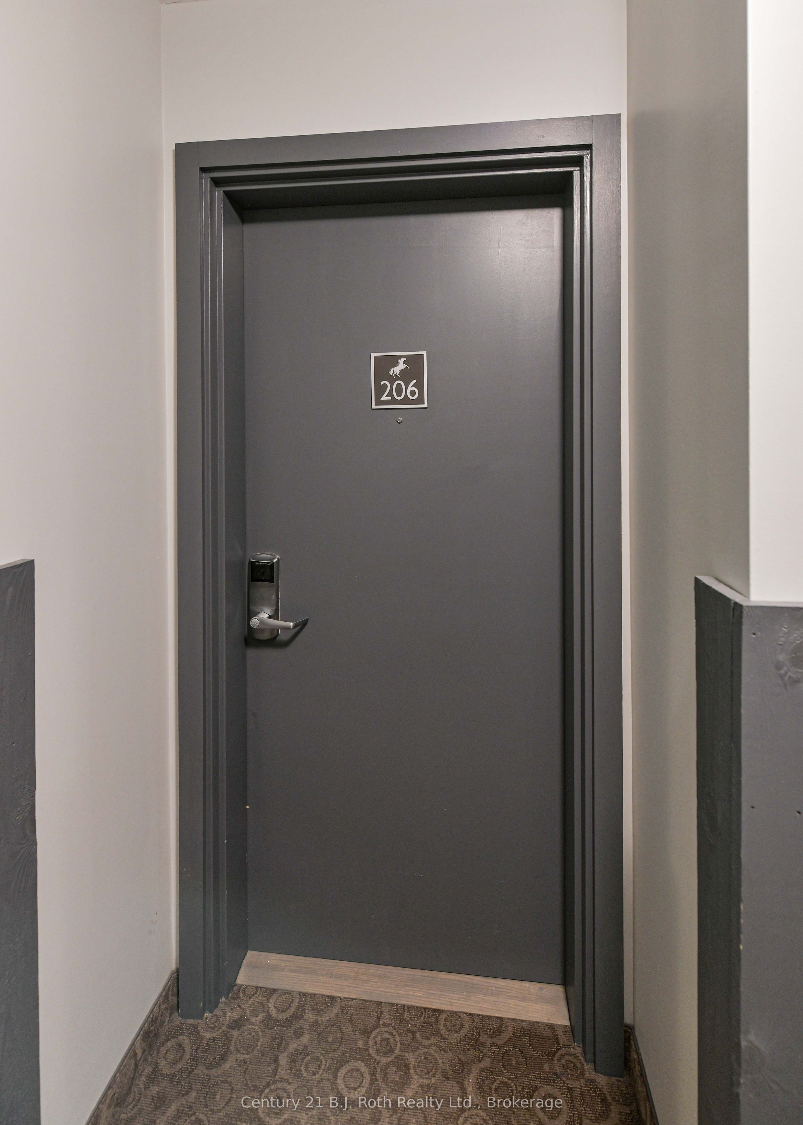 40 Horseshoe Boulevard Suite 206, Oro-Medonte, ON L4M 4Y8 photo 5