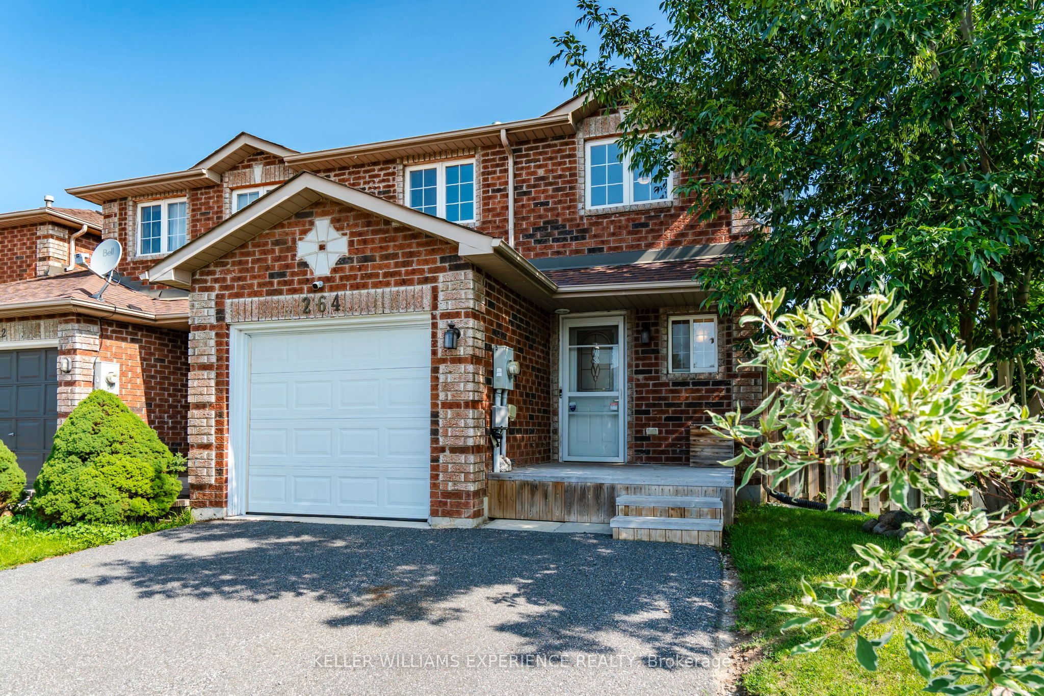 264 DUNSMORE Lane, Barrie, ON L4M 7A7