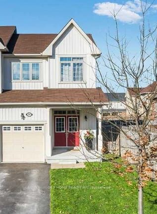 37 Pearcey Crescent, Barrie, ON L4N 6R8