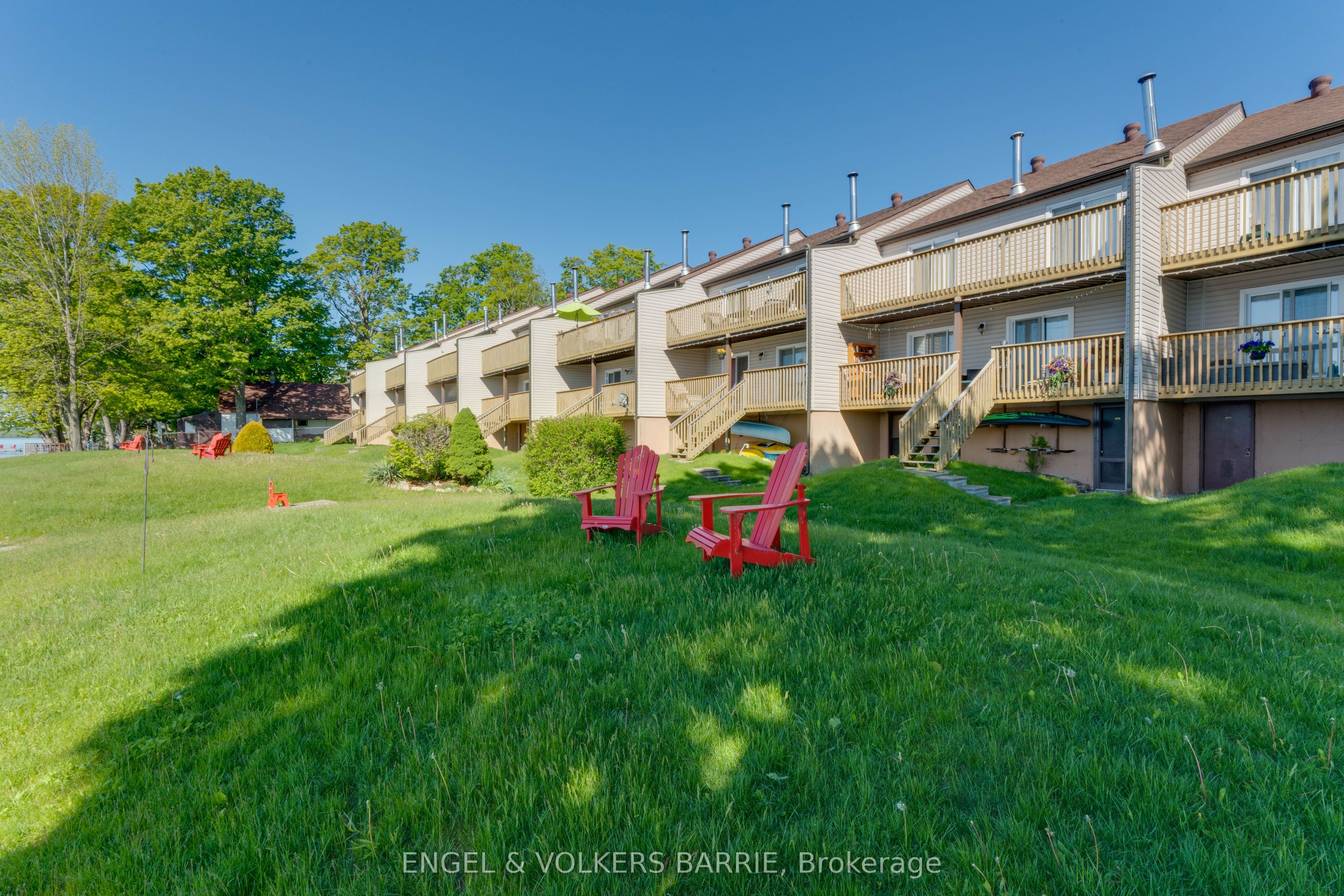 43 Olive Crescent 204, Orillia, ON L3V 7M8 photo 2