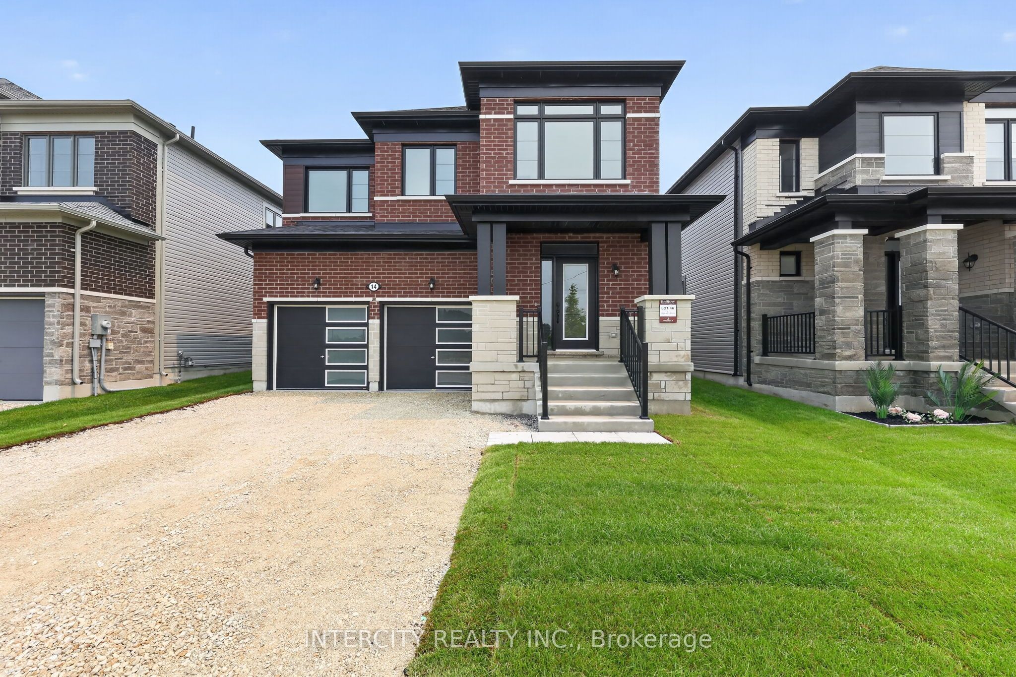 14 Legacy Circle, Wasaga Beach, ON L9Z 0L8 photo 2