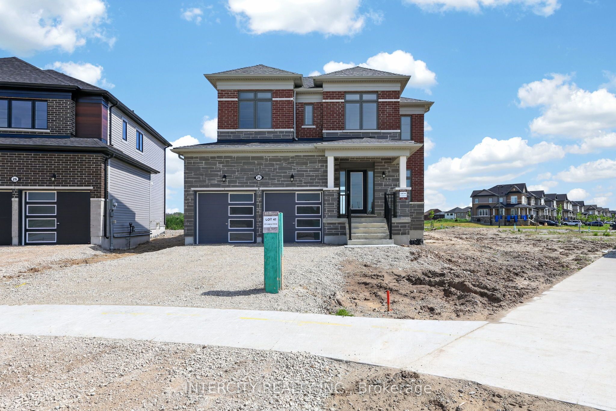 24 Legacy Circle, Wasaga Beach, ON L9Z 0L8