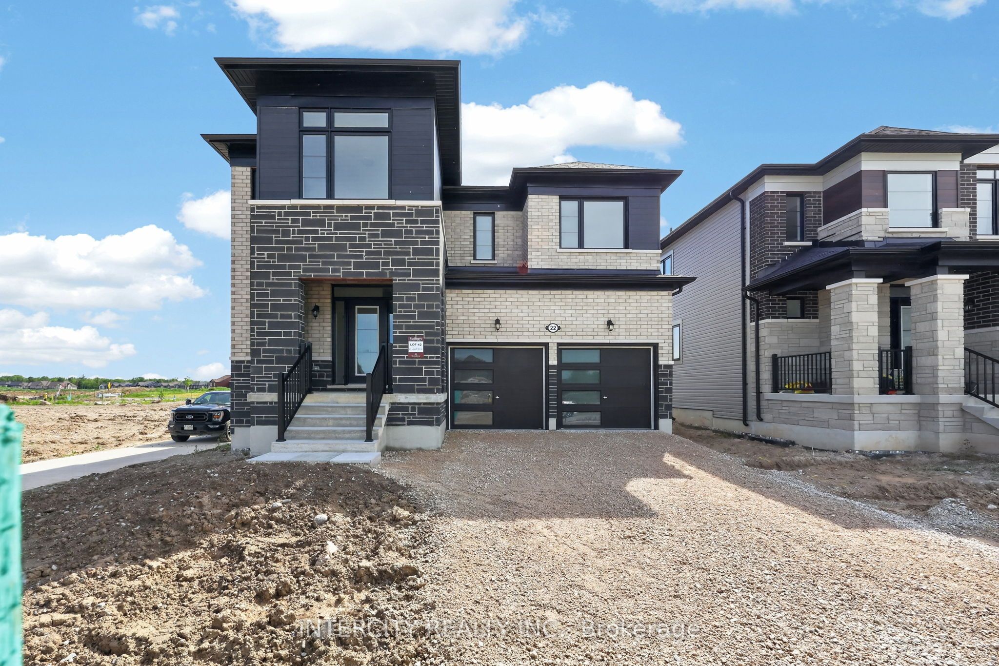 22 Legacy Circle, Wasaga Beach, ON L9Z 0L8