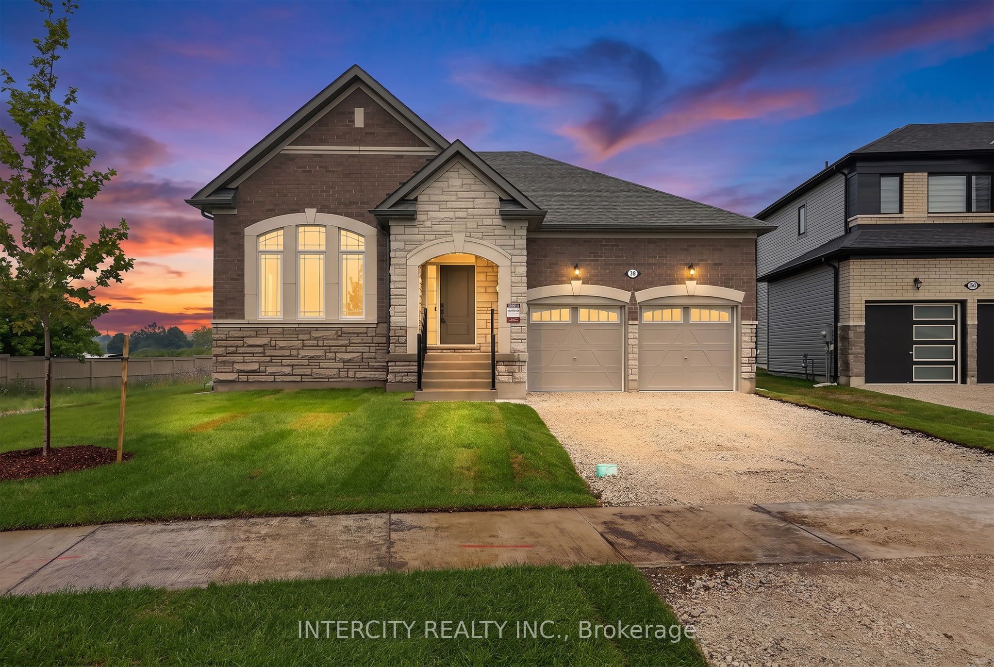 38 Legacy Circle, Wasaga Beach, ON L9Z 0M5 photo 4