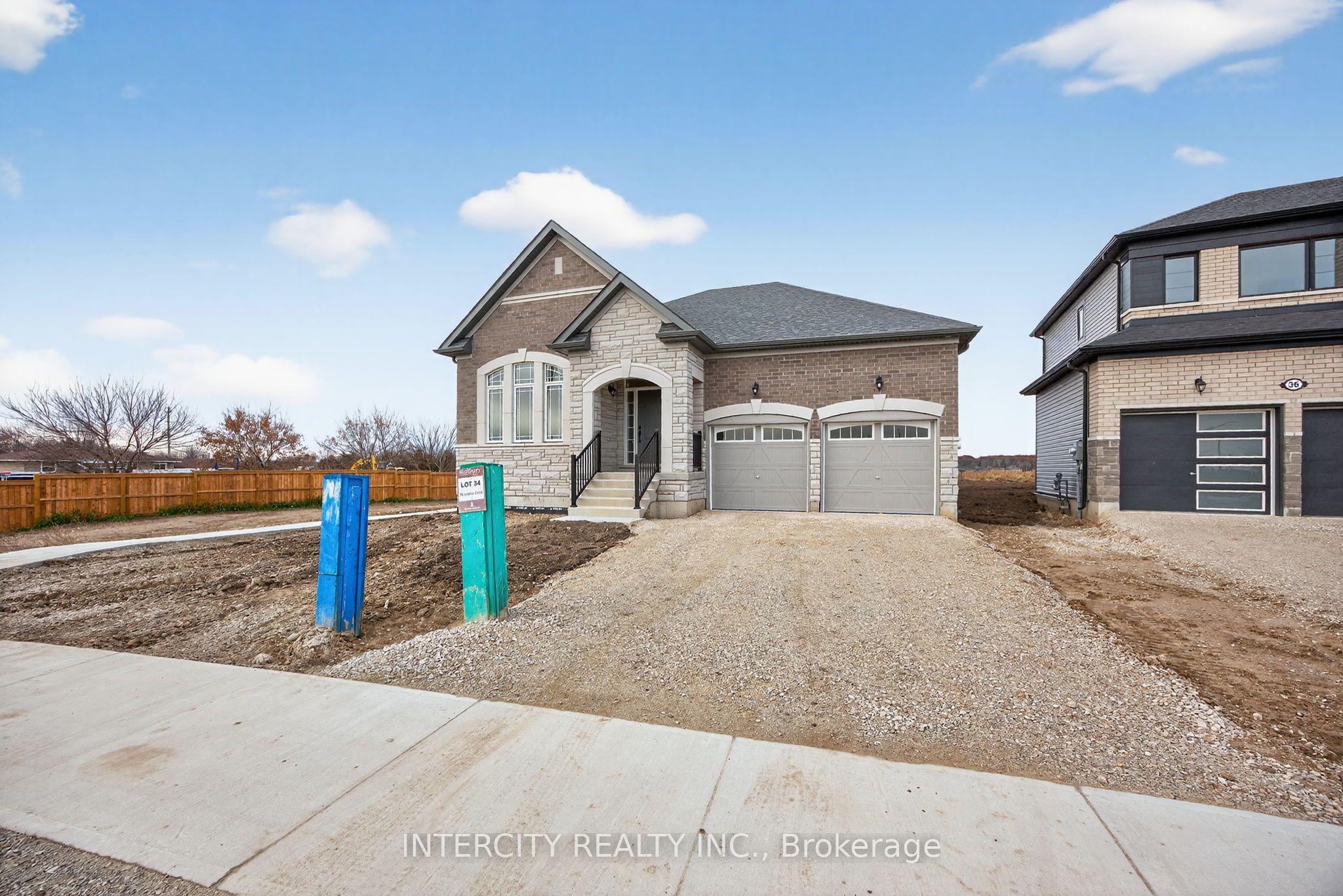 38 Legacy Circle, Wasaga Beach, ON L9Z 0M5 photo 5