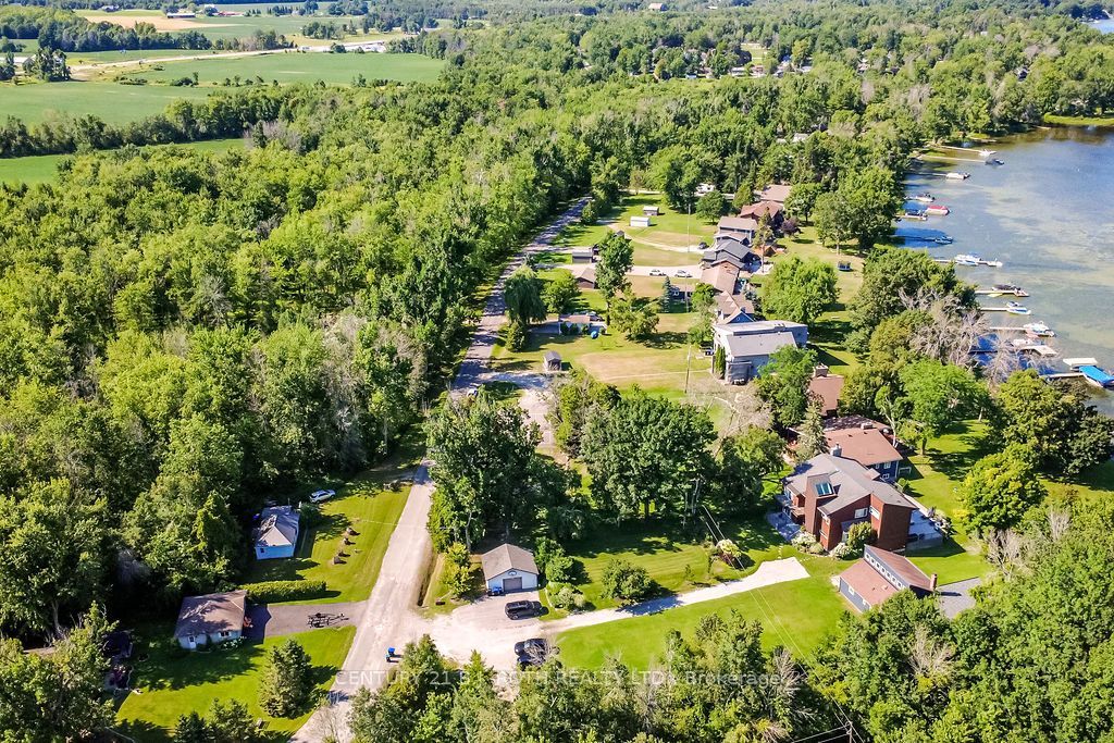 2450 AMIGO Drive, Severn, ON L3V 6H3 photo 3