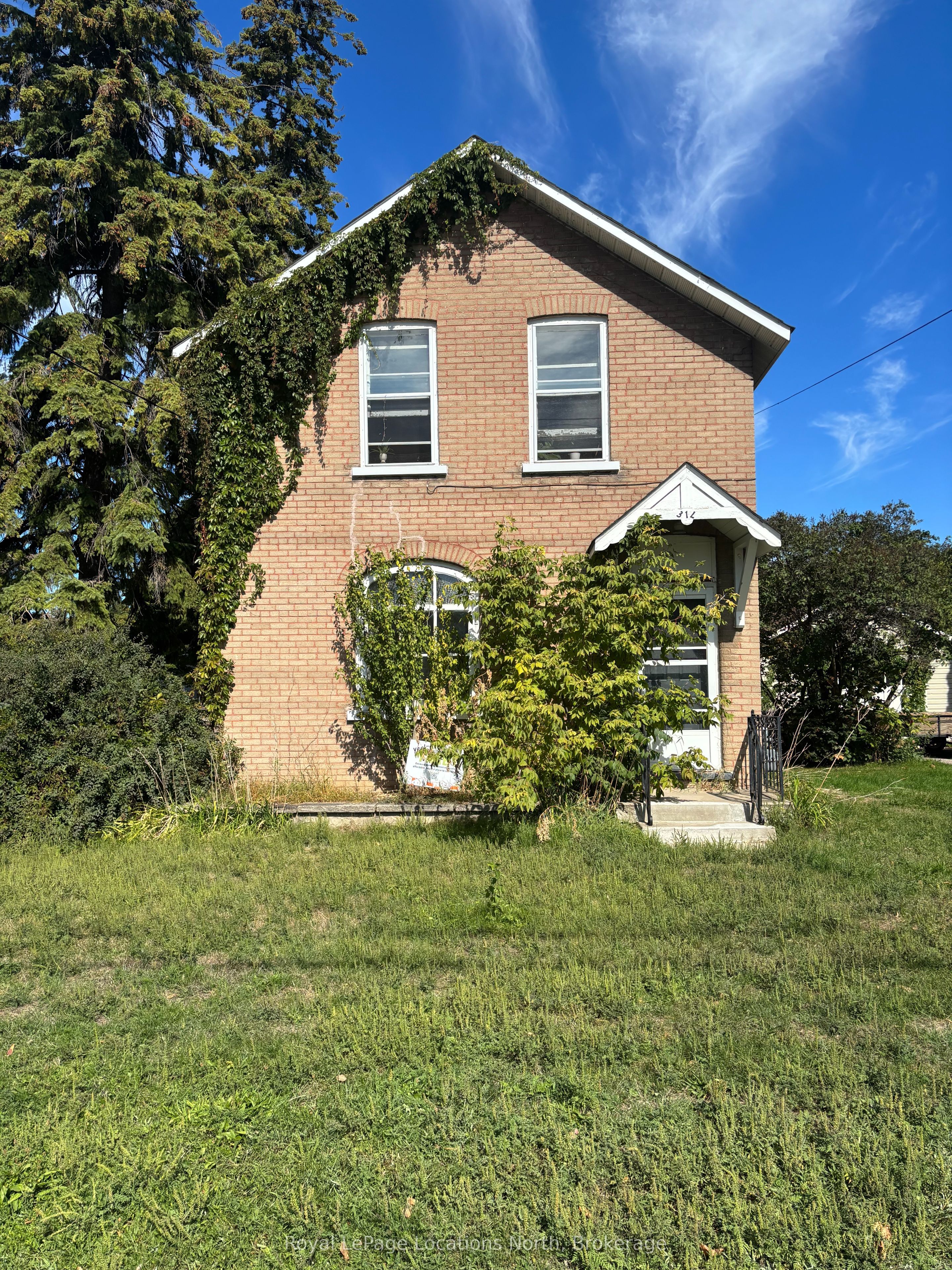 317 Hume Street, Collingwood, ON L9Y 1W4