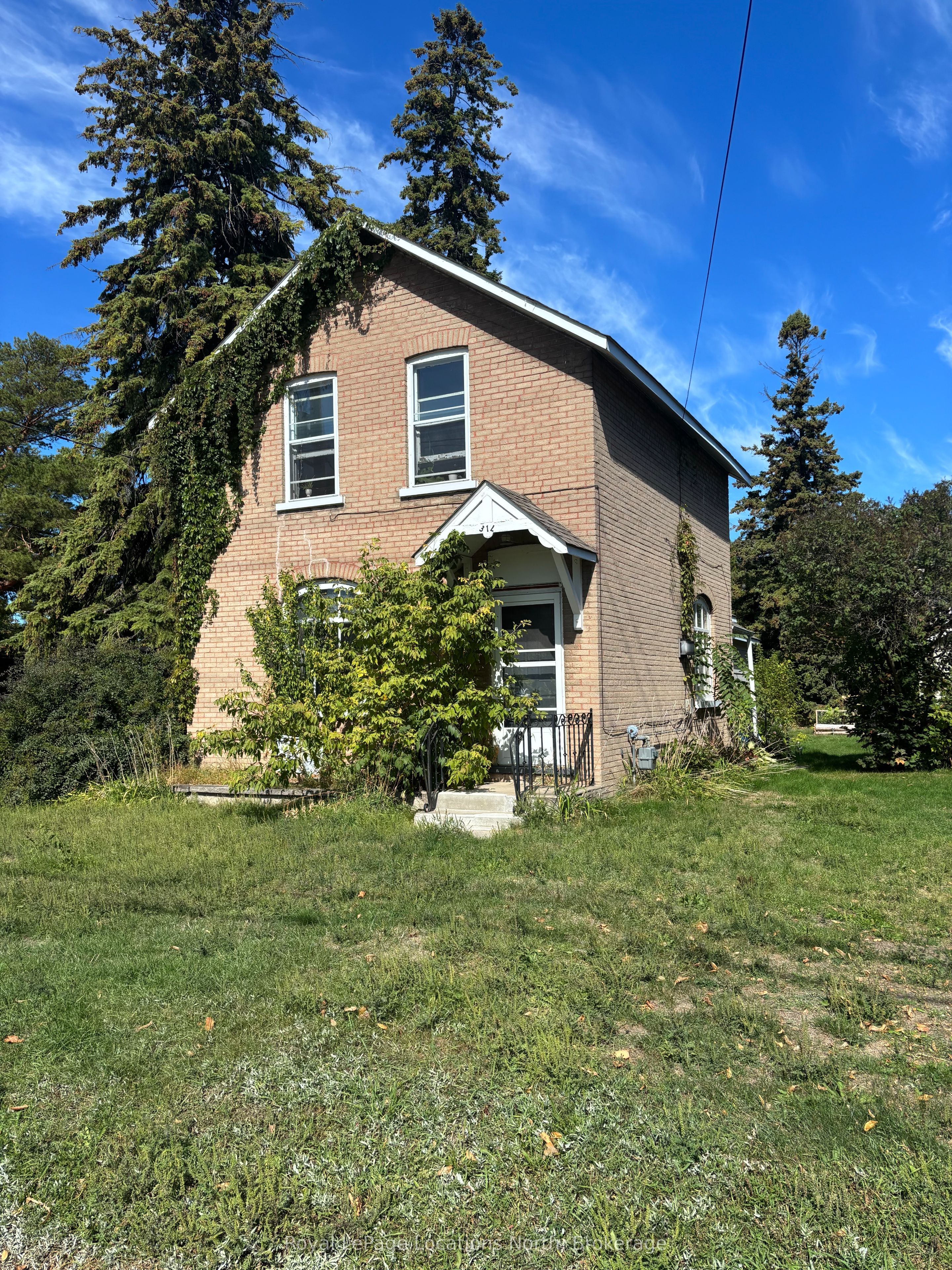 317 Hume Street, Collingwood, ON L9Y 1W4 photo 4