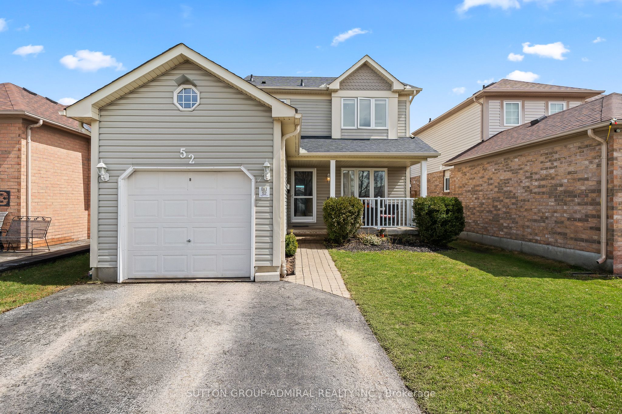 52 Moir Crescent, Barrie, ON L4N 8B2