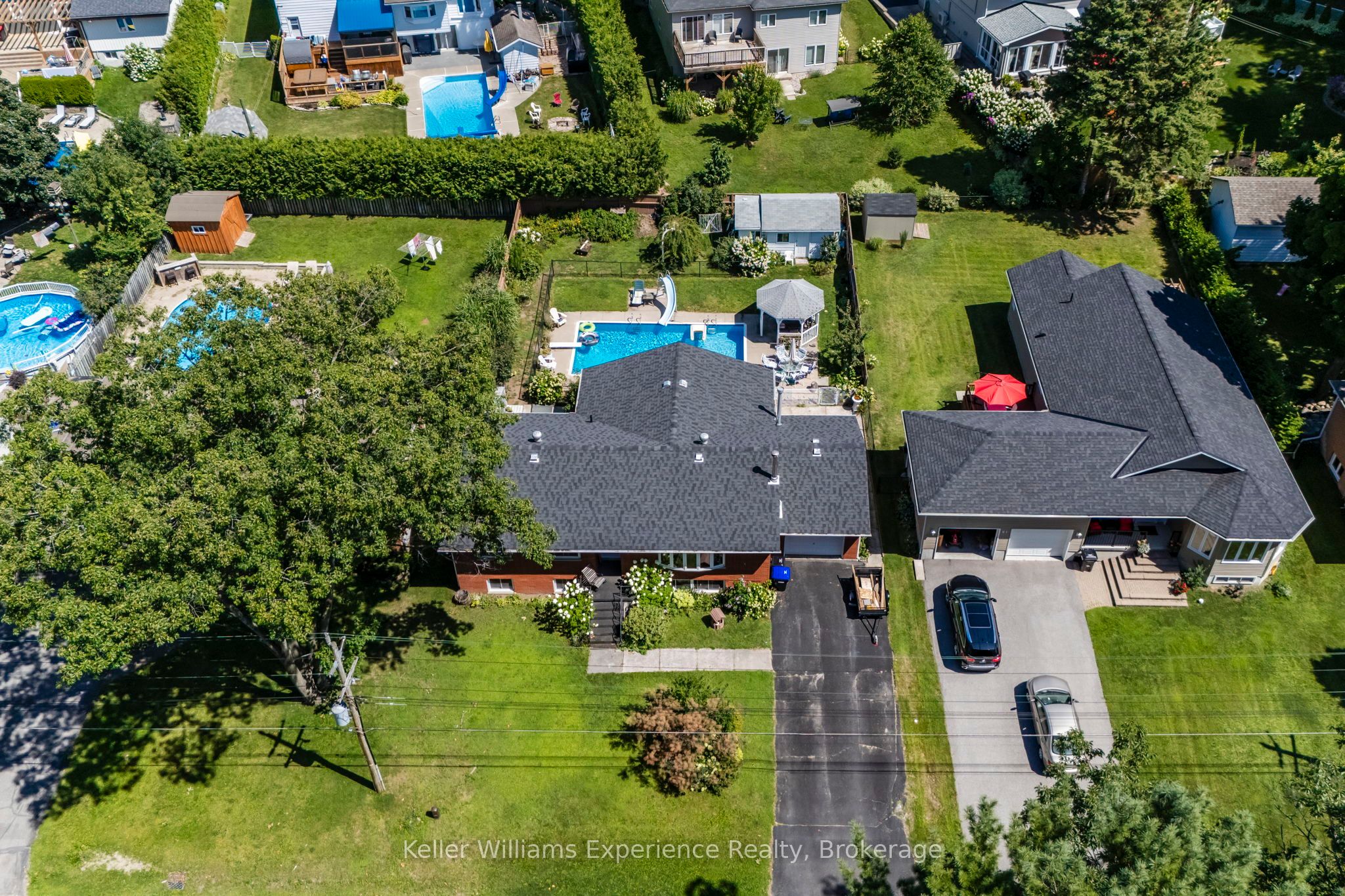 63 Lorne Avenue, Penetanguishene, ON L9M 1H8 photo 3