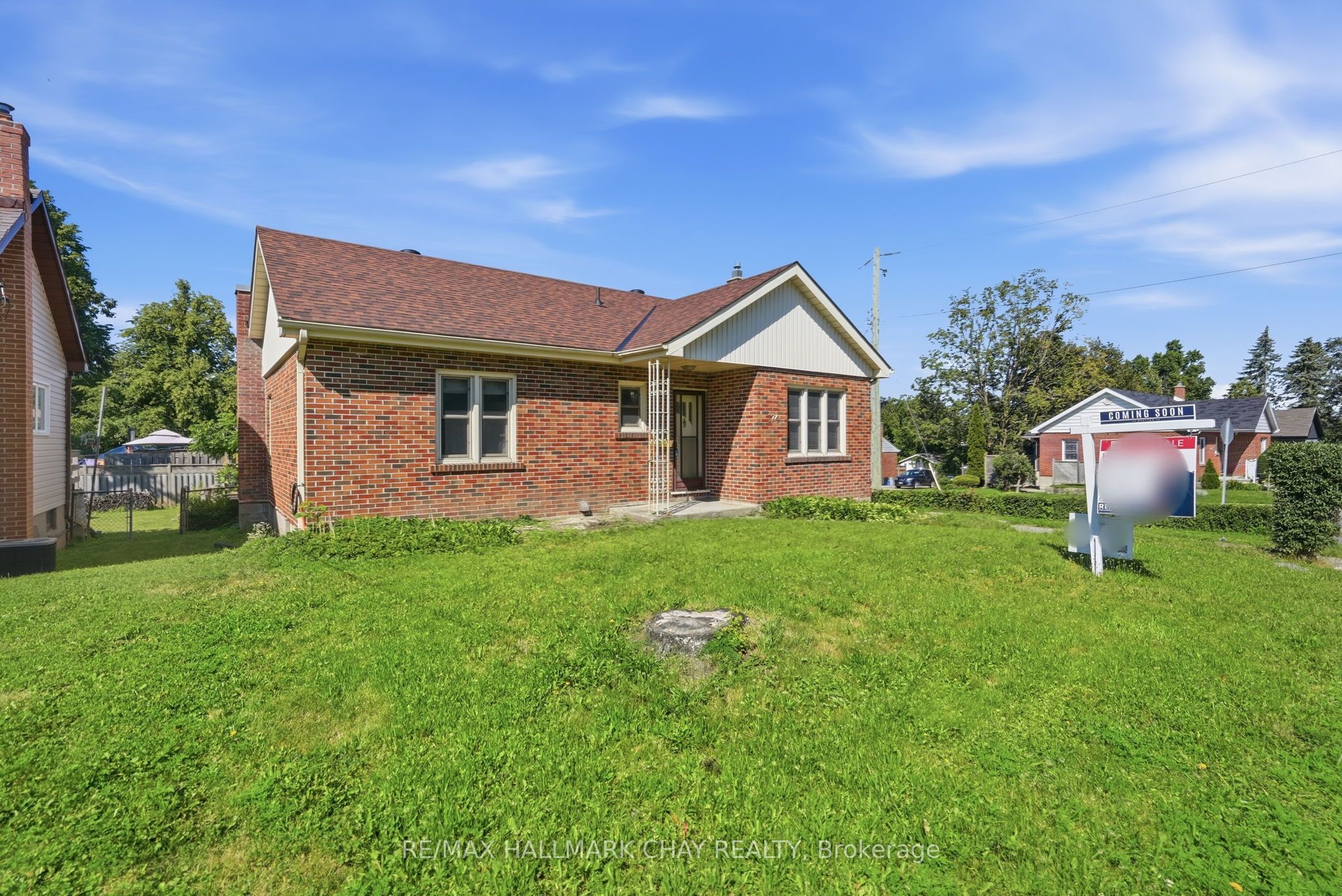 174 St Vincent Street, Barrie, ON L4M 3Z2 photo 2