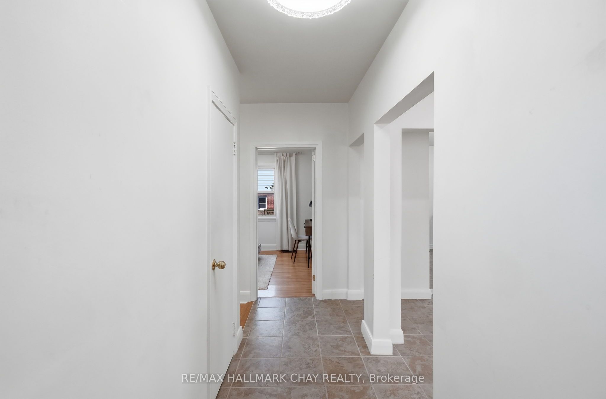 174 St Vincent Street, Barrie, ON L4M 3Z2 photo 4