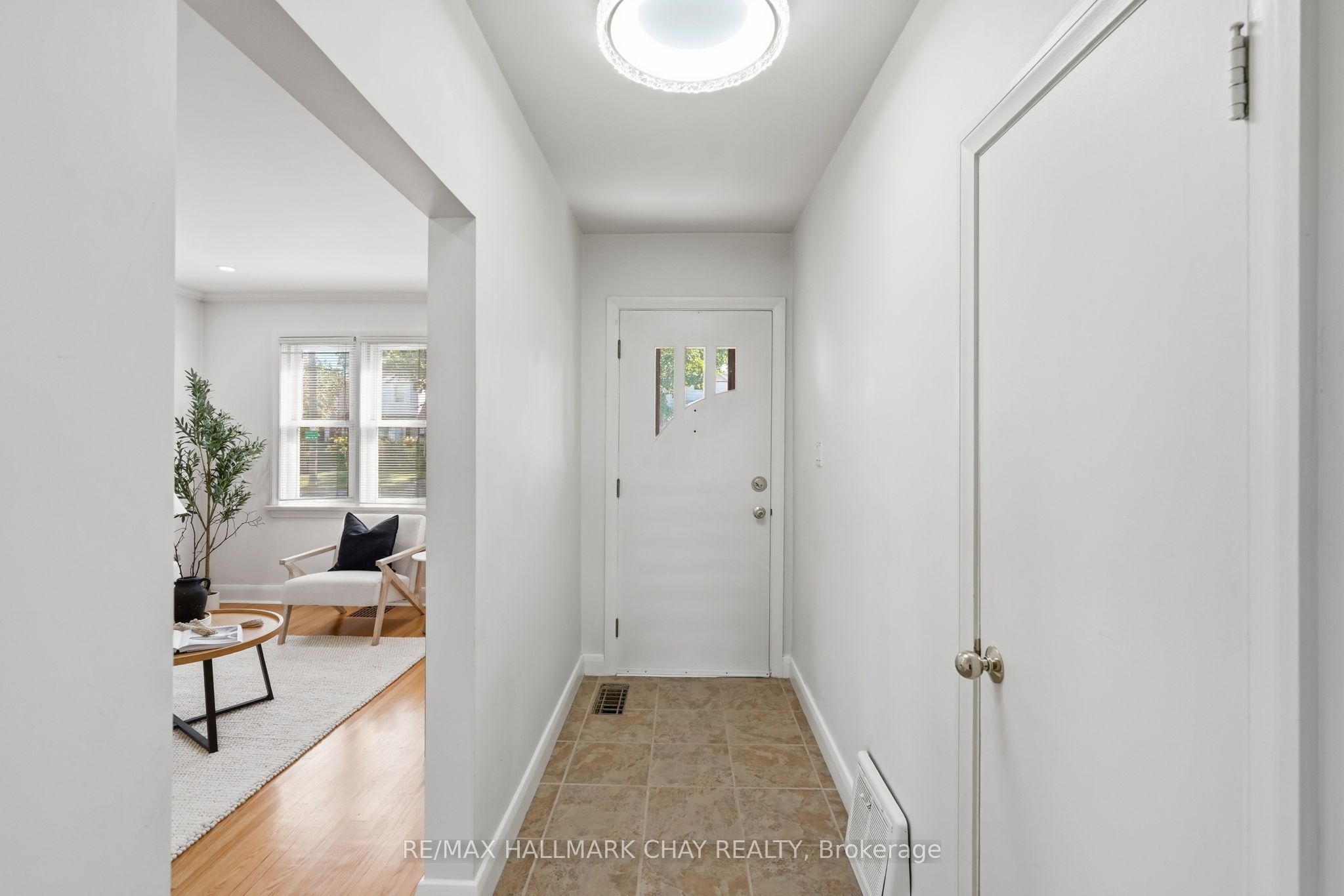 174 St Vincent Street, Barrie, ON L4M 3Z2 photo 5