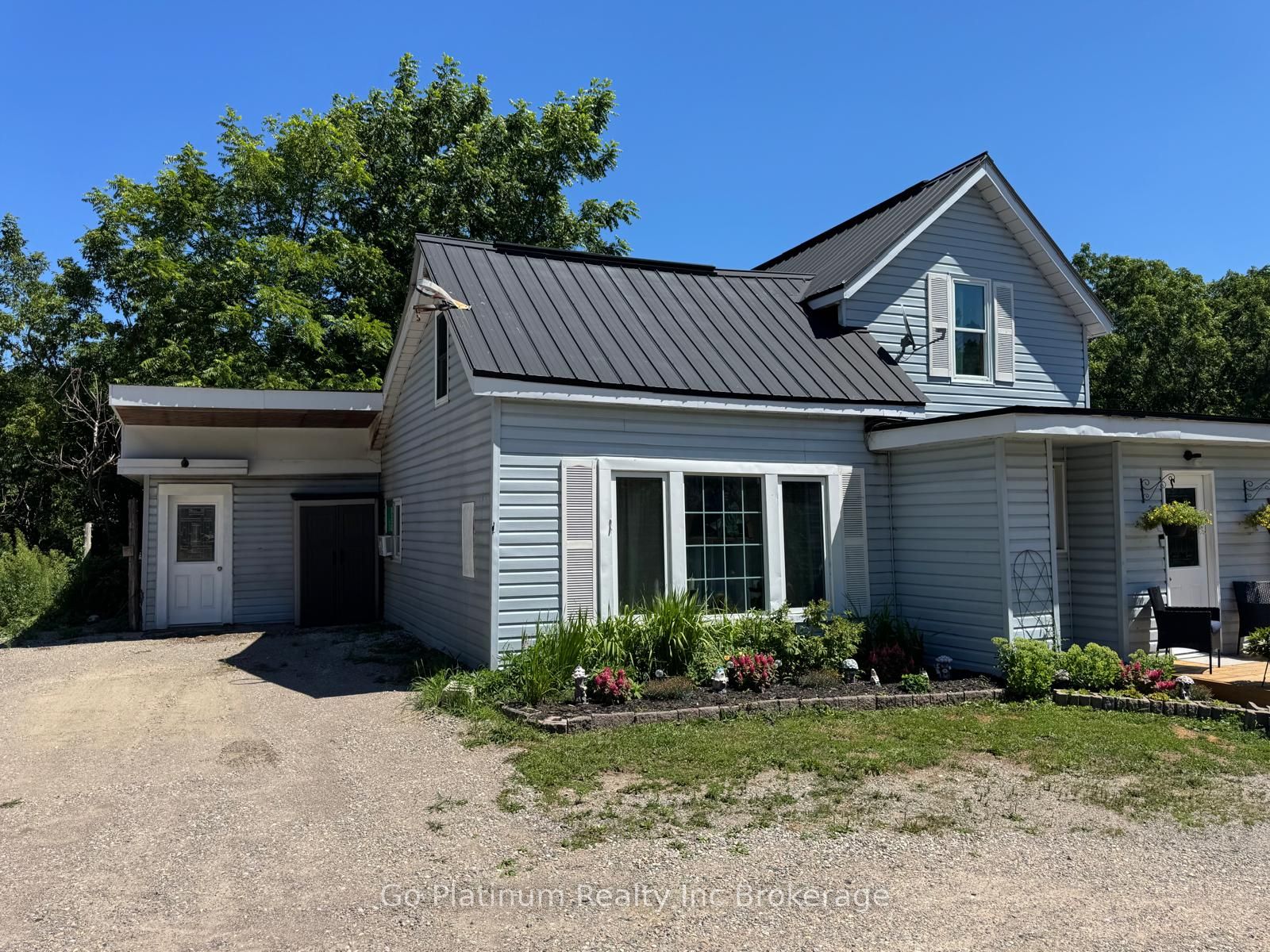 1104 Sandy Bay Road, Penetanguishene, ON L9M 2A7 photo 4