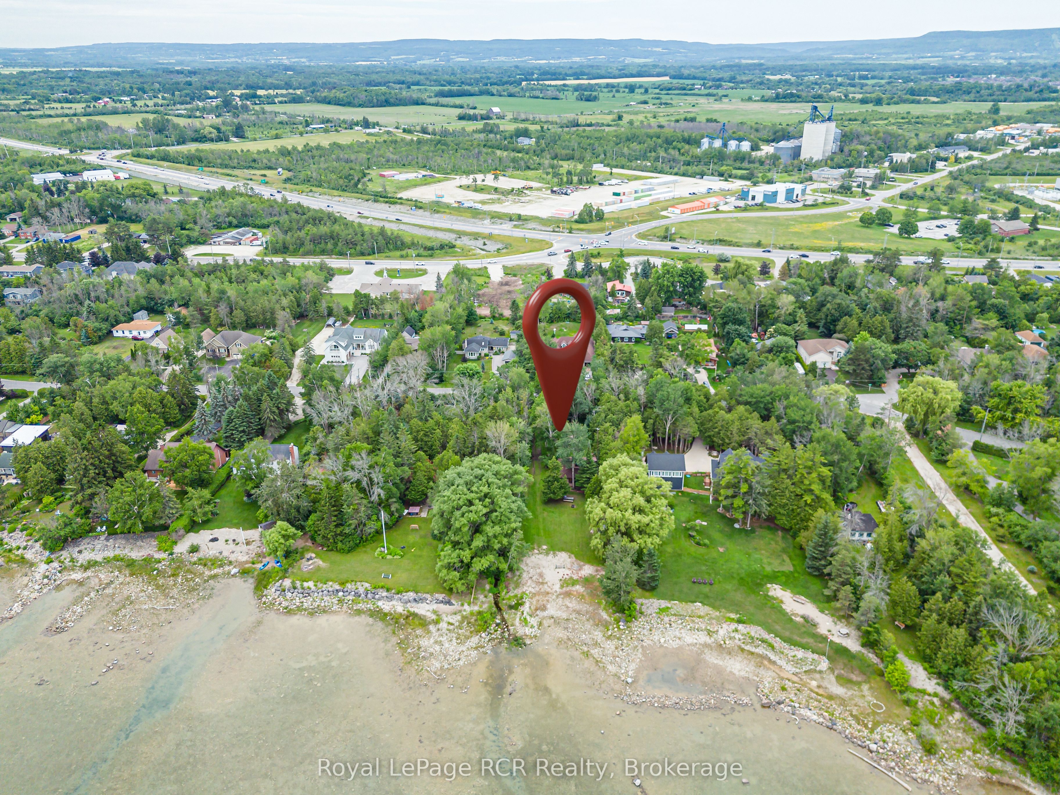 35 Georgian Manor Drive, Collingwood, ON L9Y 5P2
