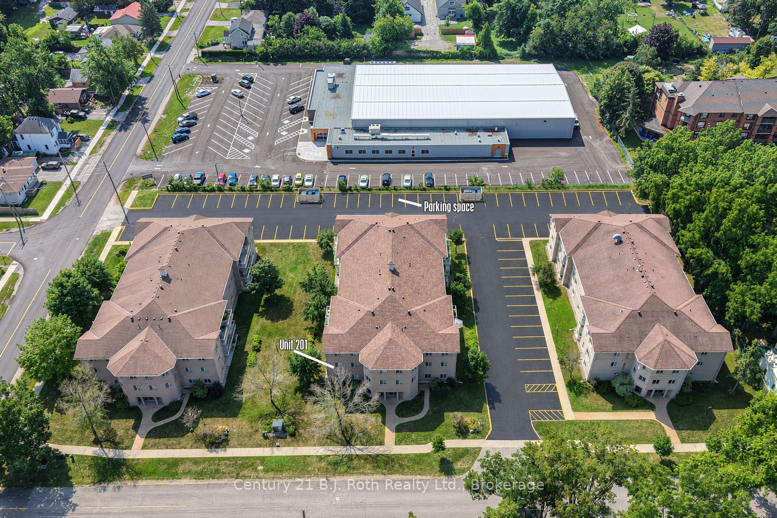 115 Bond Street Unit 201, Orillia, ON L3V 1J7 photo 2