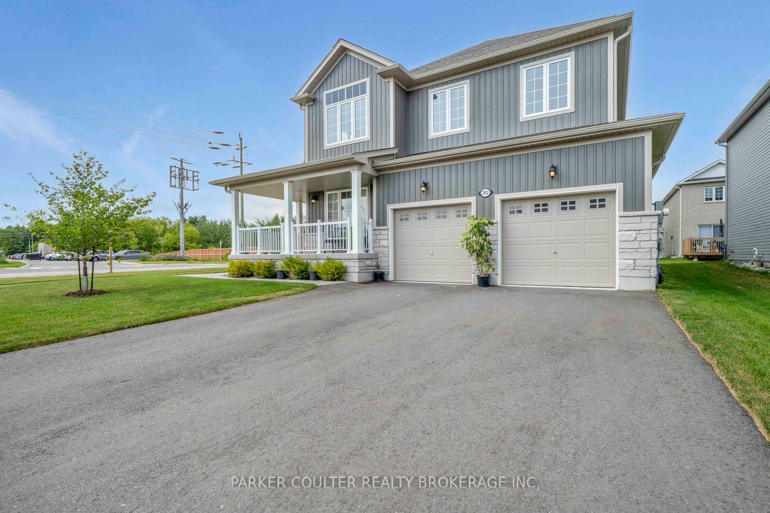 202 Clipper Drive, Clearview, ON L0M 1S0 photo 3
