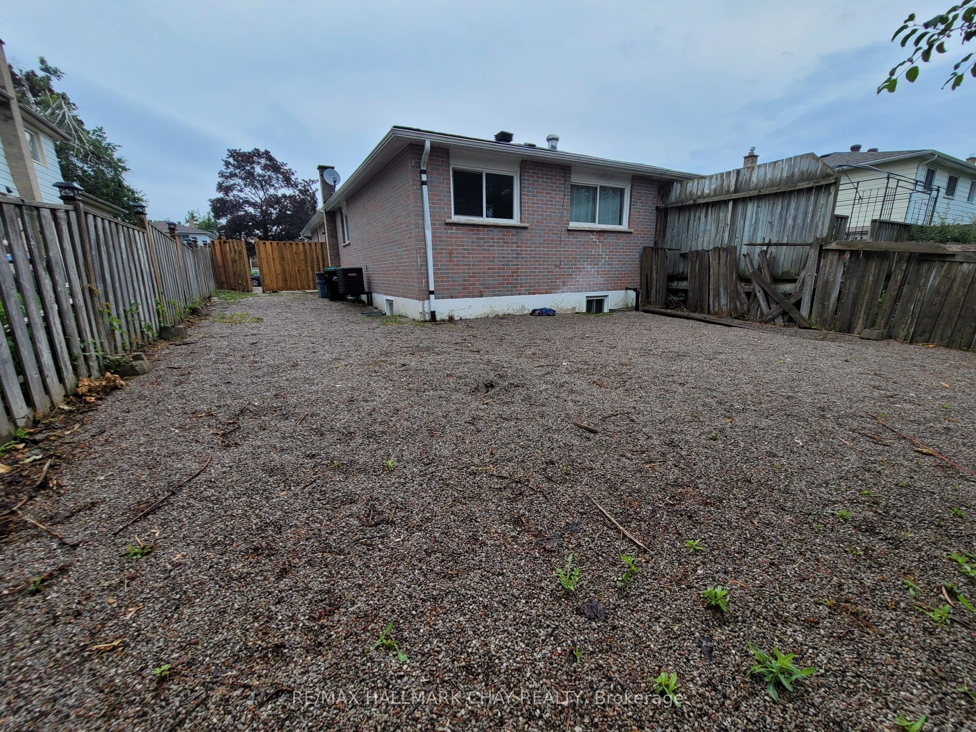 88 B Bernick Drive Lower, Barrie, ON L4M 2V6 photo 5