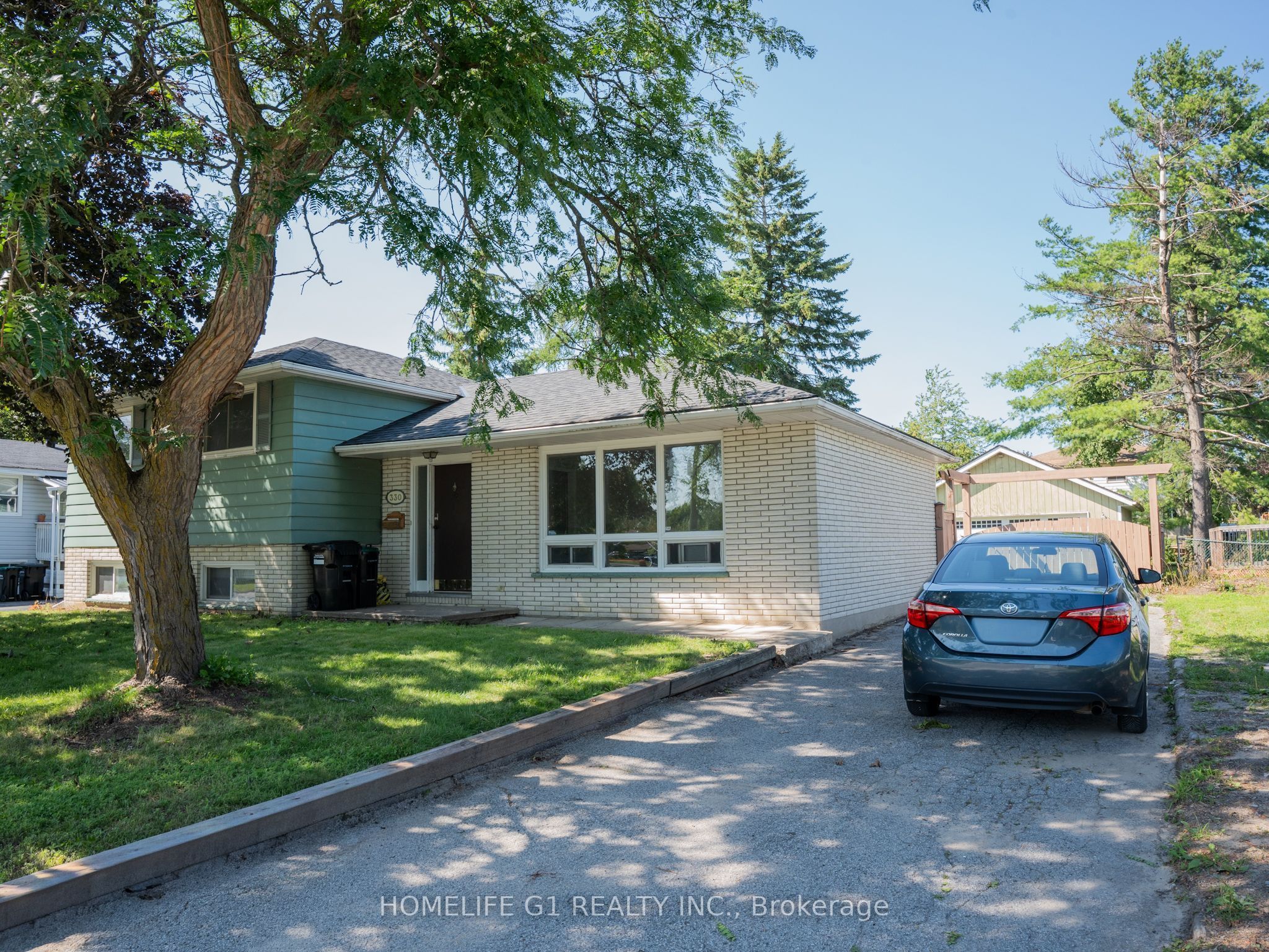 330 Grove Street E, Barrie, ON L4M 2R5 photo 2