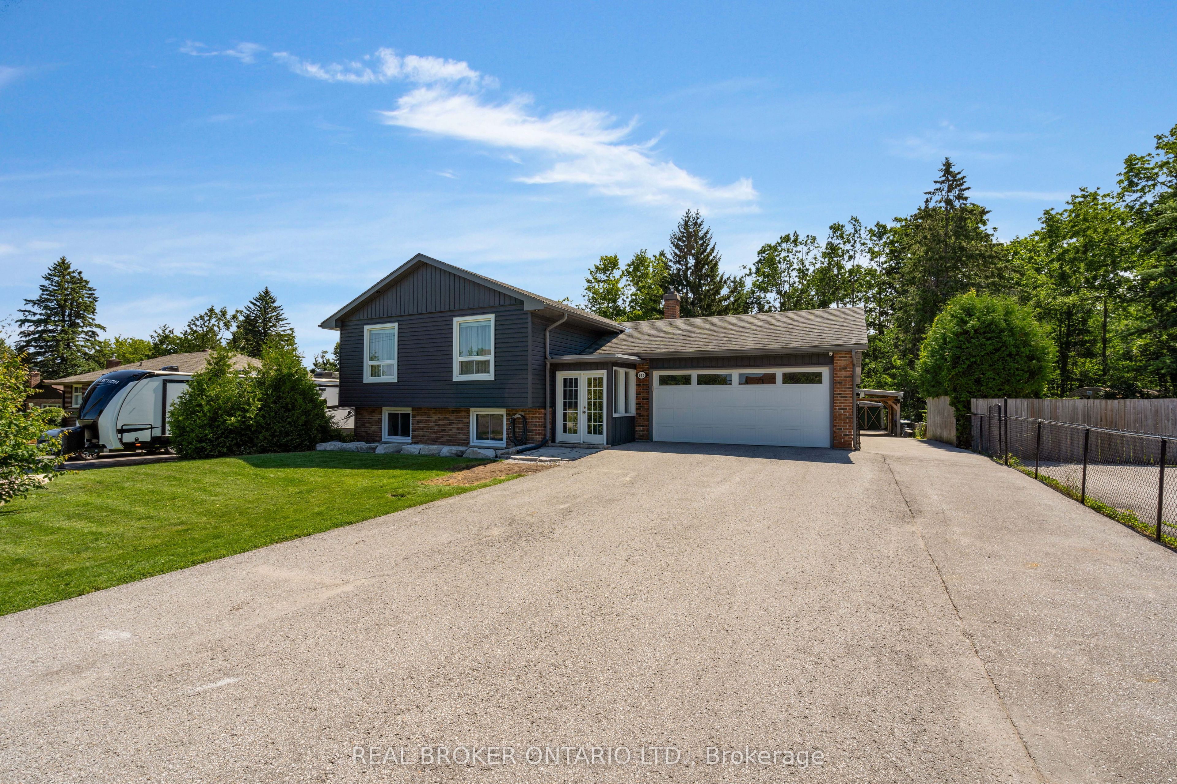 975 Sunnidale Road, Springwater, ON L9X 0T6