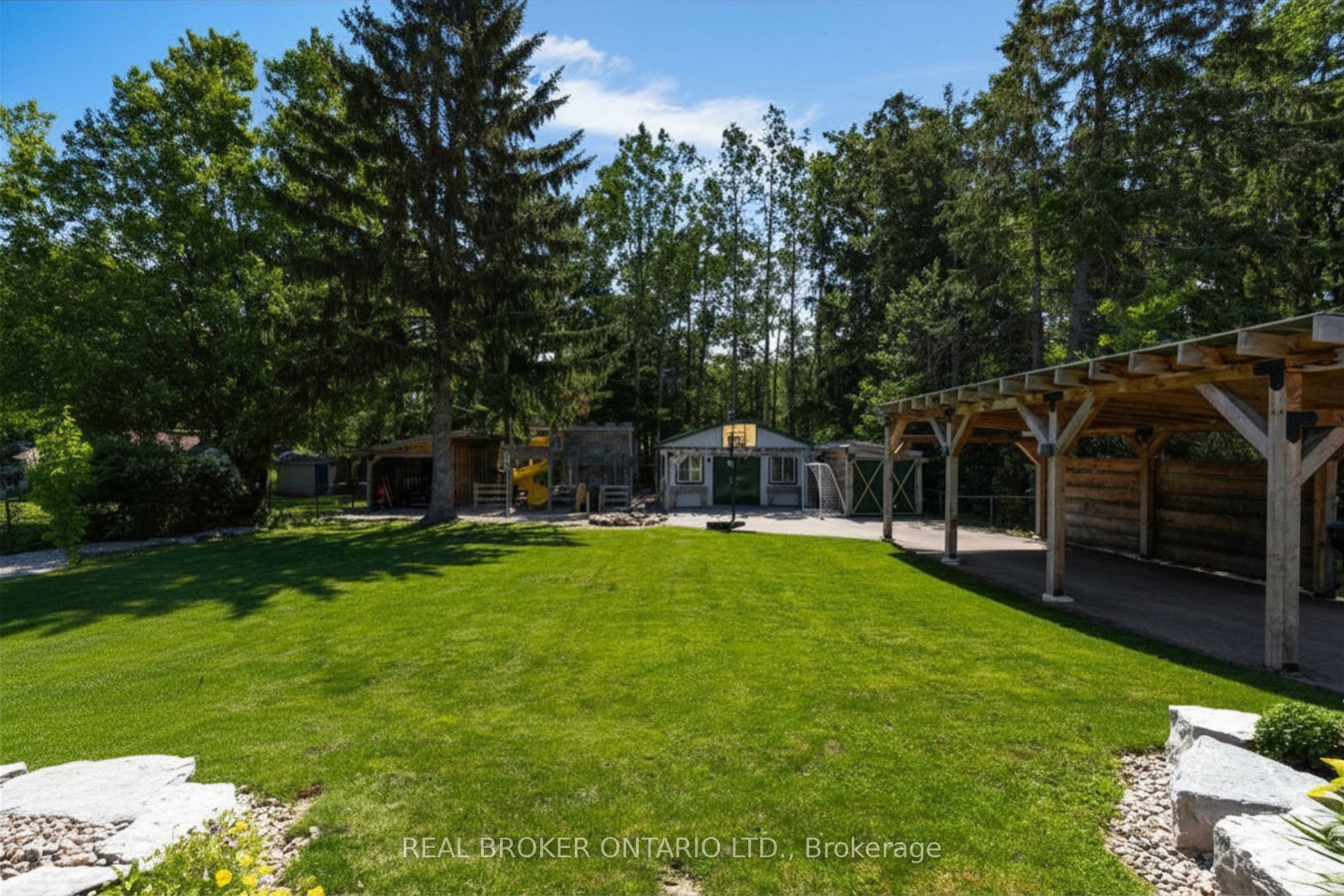 975 Sunnidale Road, Springwater, ON L9X 0T6 photo 5