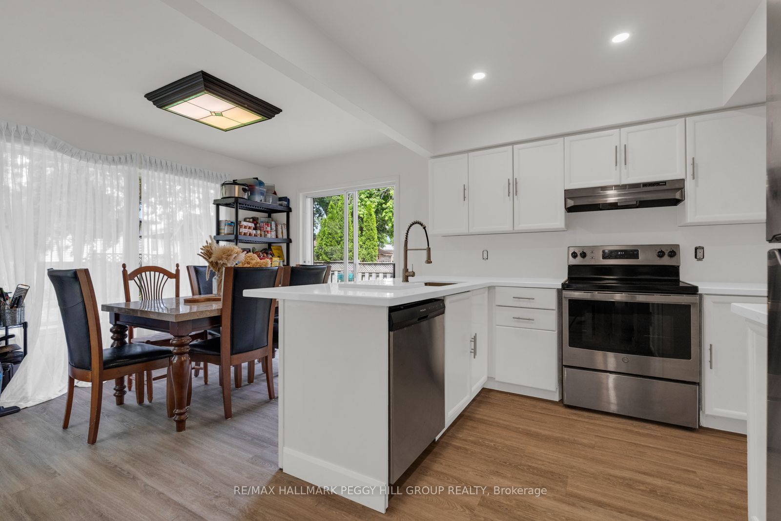 468 Grove Street E, Barrie, ON L4M 5W3 photo 4