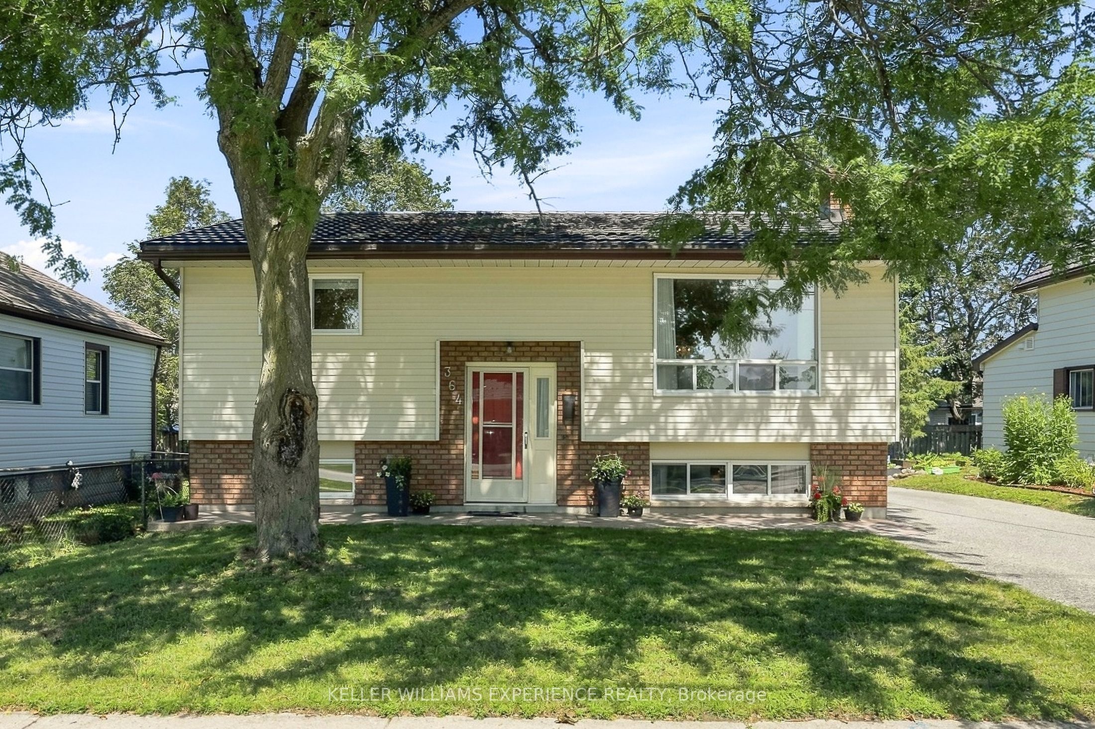364 Mary Street, Orillia, ON L3V 3G3 photo 4