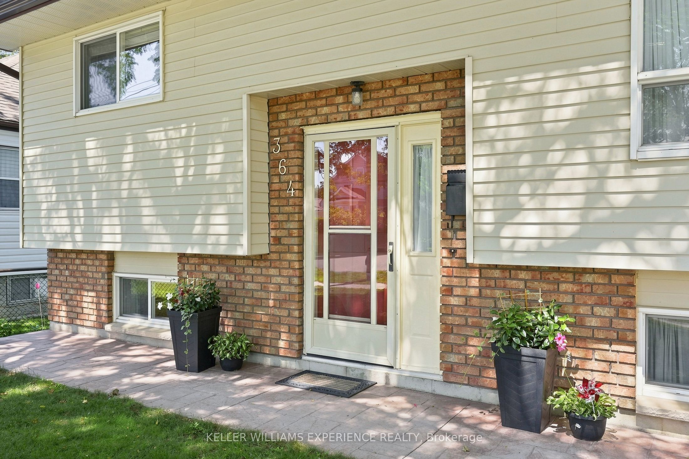 364 Mary Street, Orillia, ON L3V 3G3 photo 5