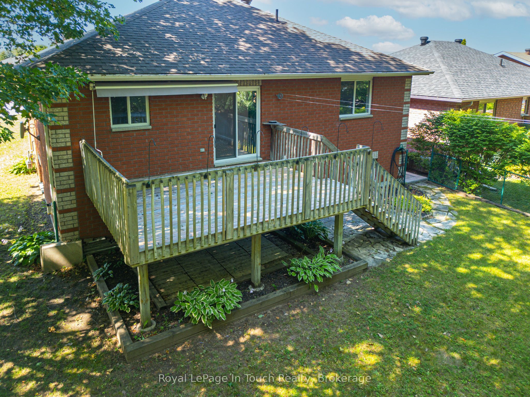 30 Charles Street, Penetanguishene, ON L9M 2G7 photo 4