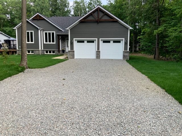 5 Oakwood Avenue S, Tiny, ON L9M 0J2 photo 4