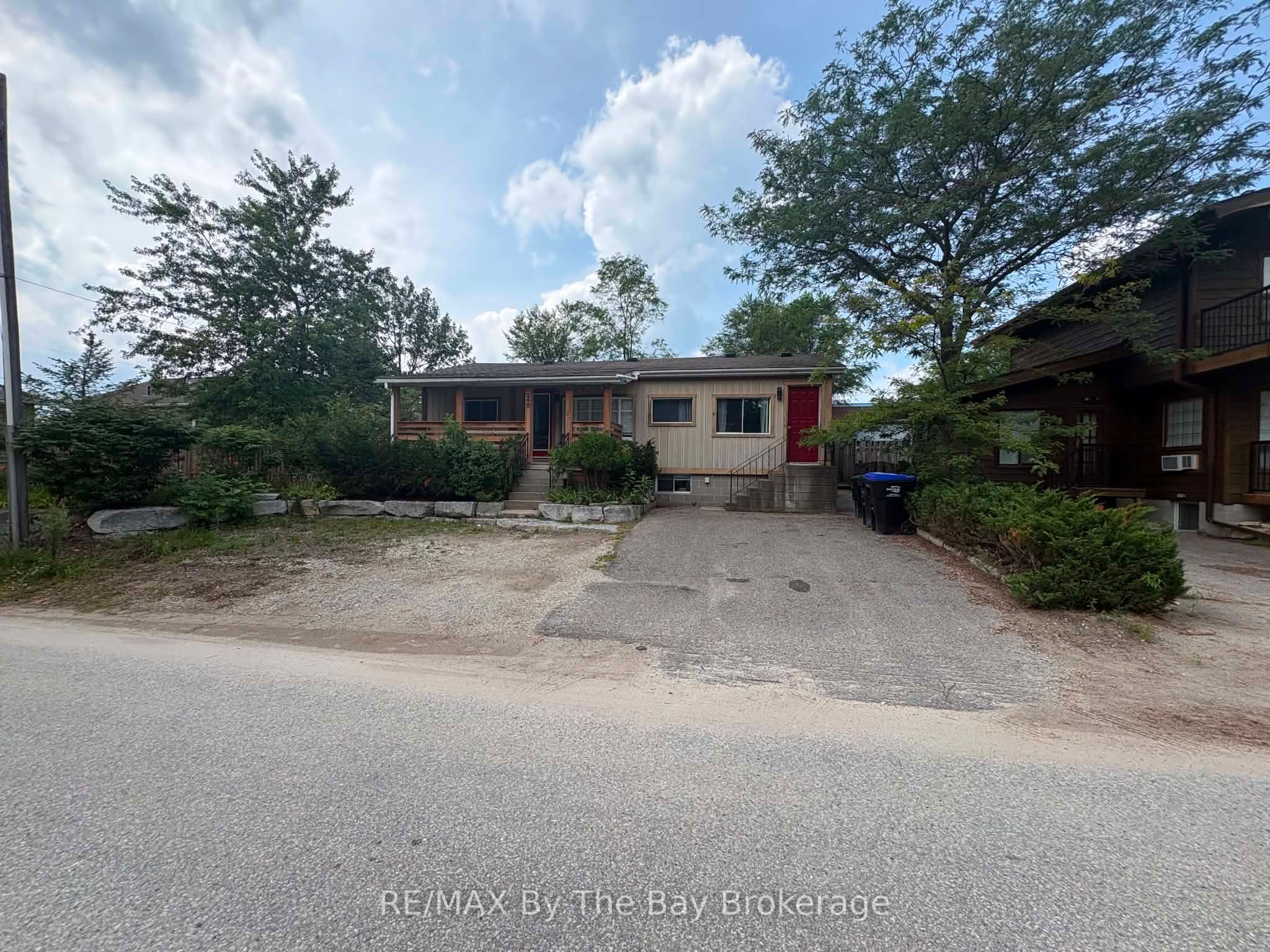 240 SHORE Lane, Wasaga Beach, ON L9Z 2J1