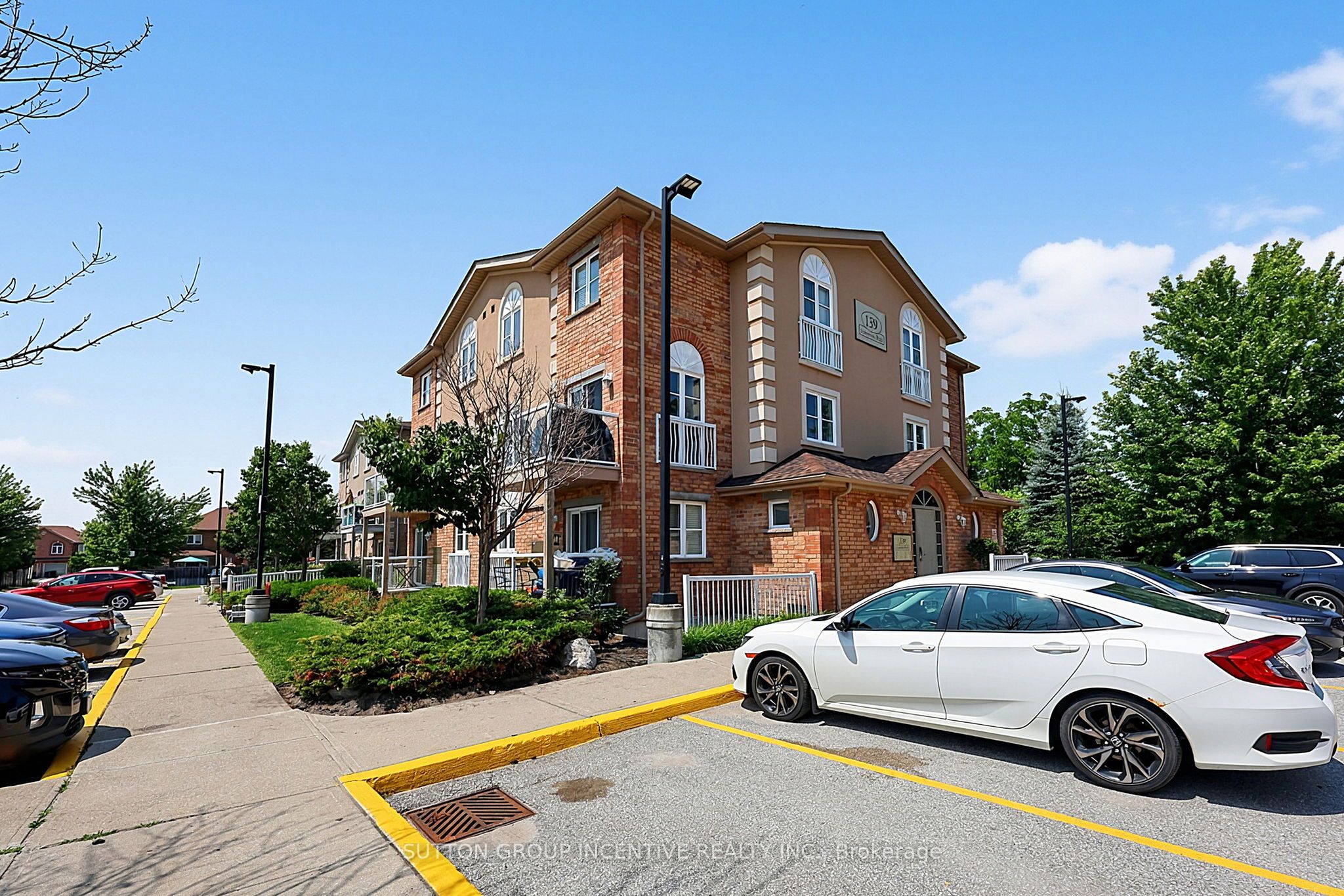 139 Sydenham Wells 7, Barrie, ON L4M 0H3 photo 4