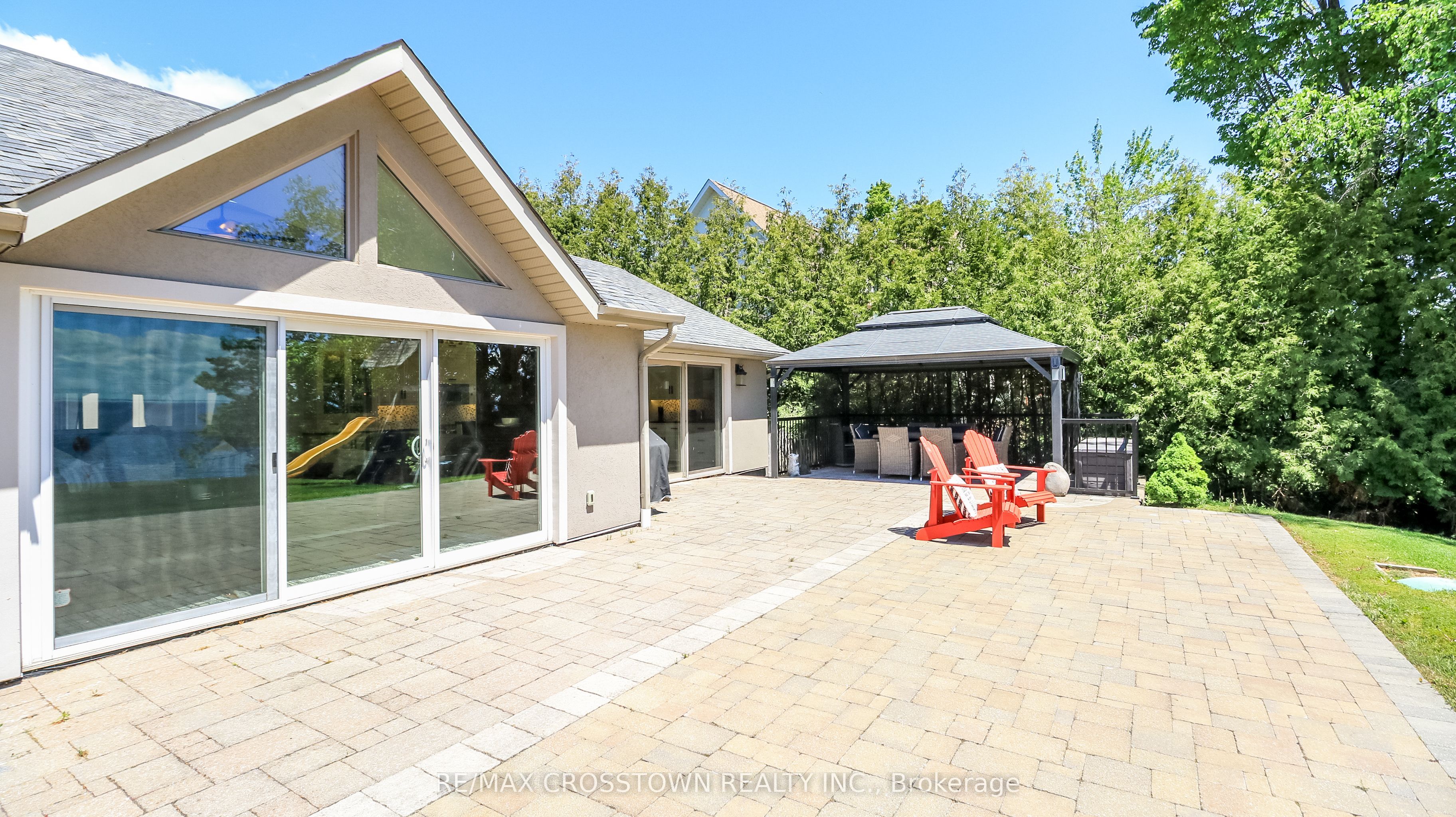 183 Lakeshore Road W, Oro-Medonte, ON L0L 2E0 photo 5