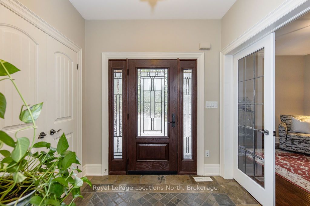 119 Earl Street, Wasaga Beach, ON L9Z 2P5 photo 5