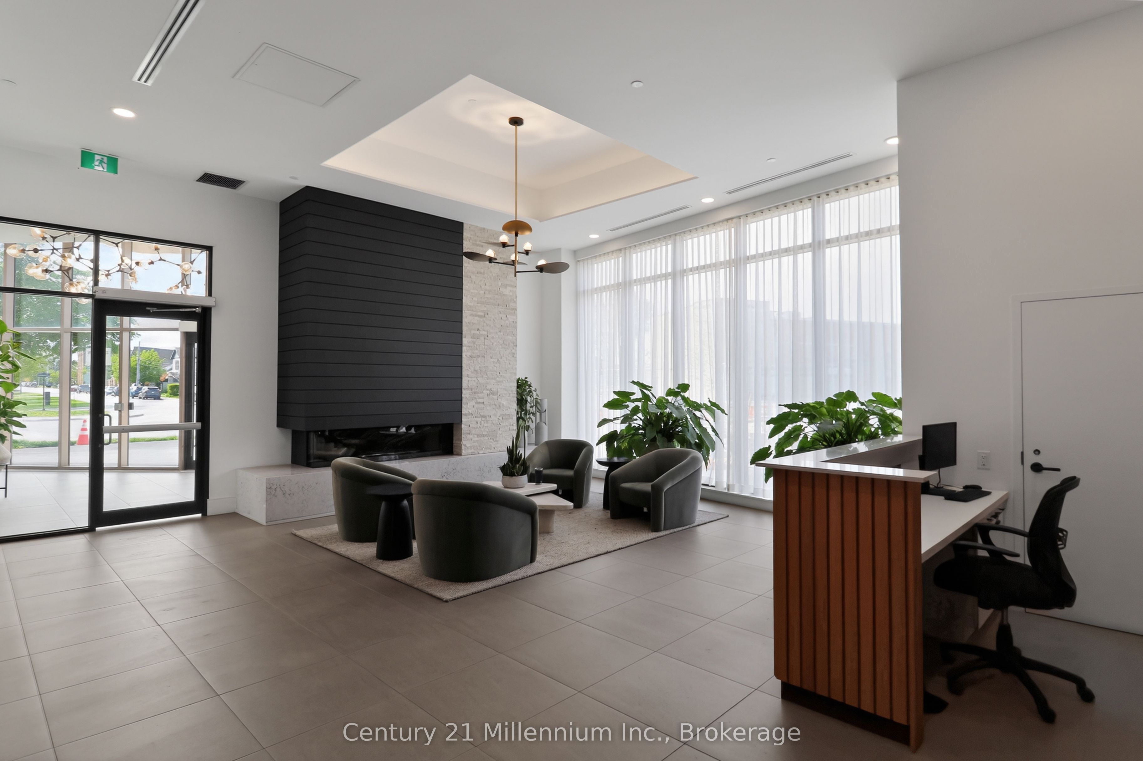31 Huron Street 511, Collingwood, ON L9Y 5T7 photo 4
