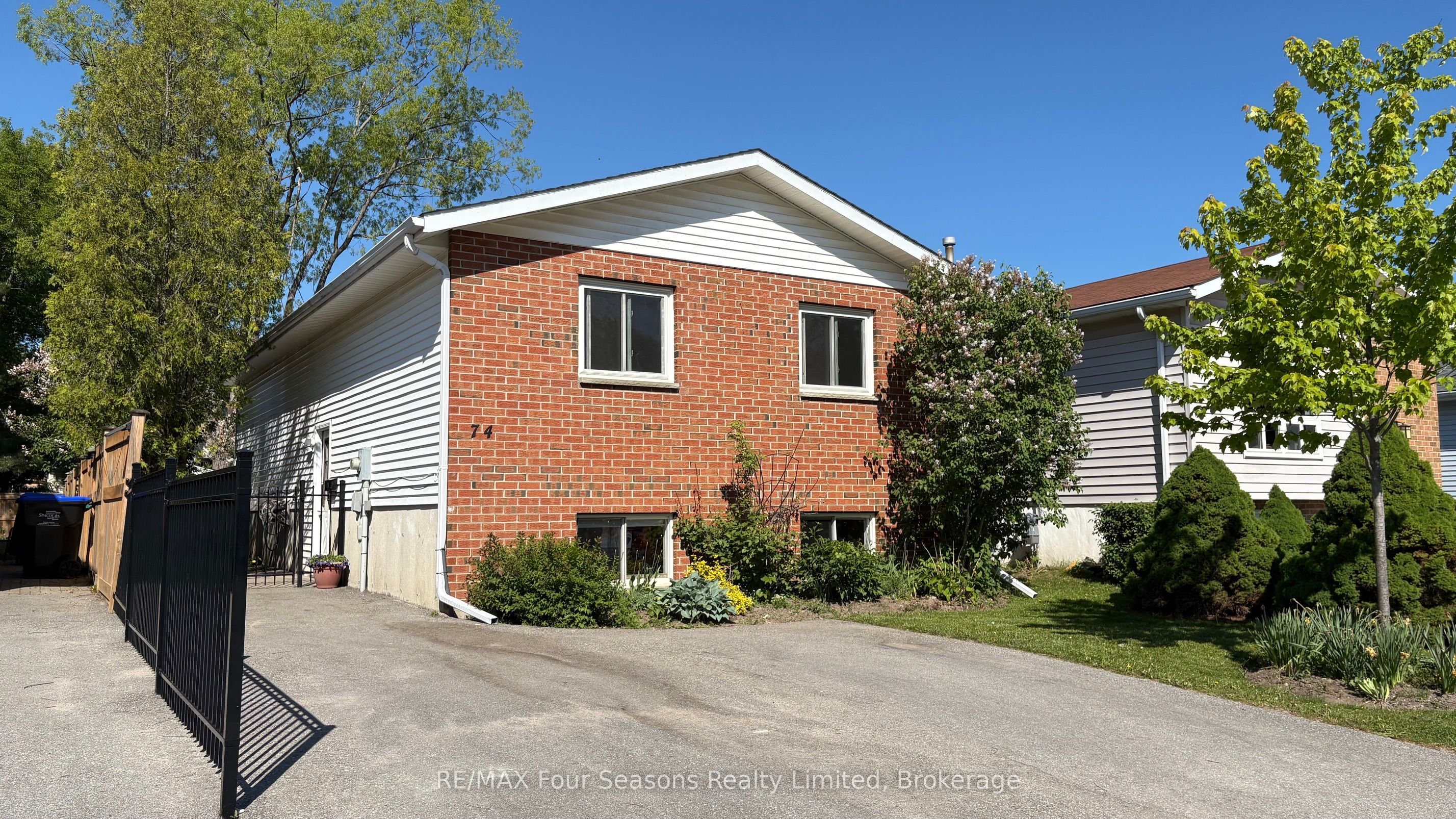 74 Telfer Road, Collingwood, ON L9Y 4S2 photo 2