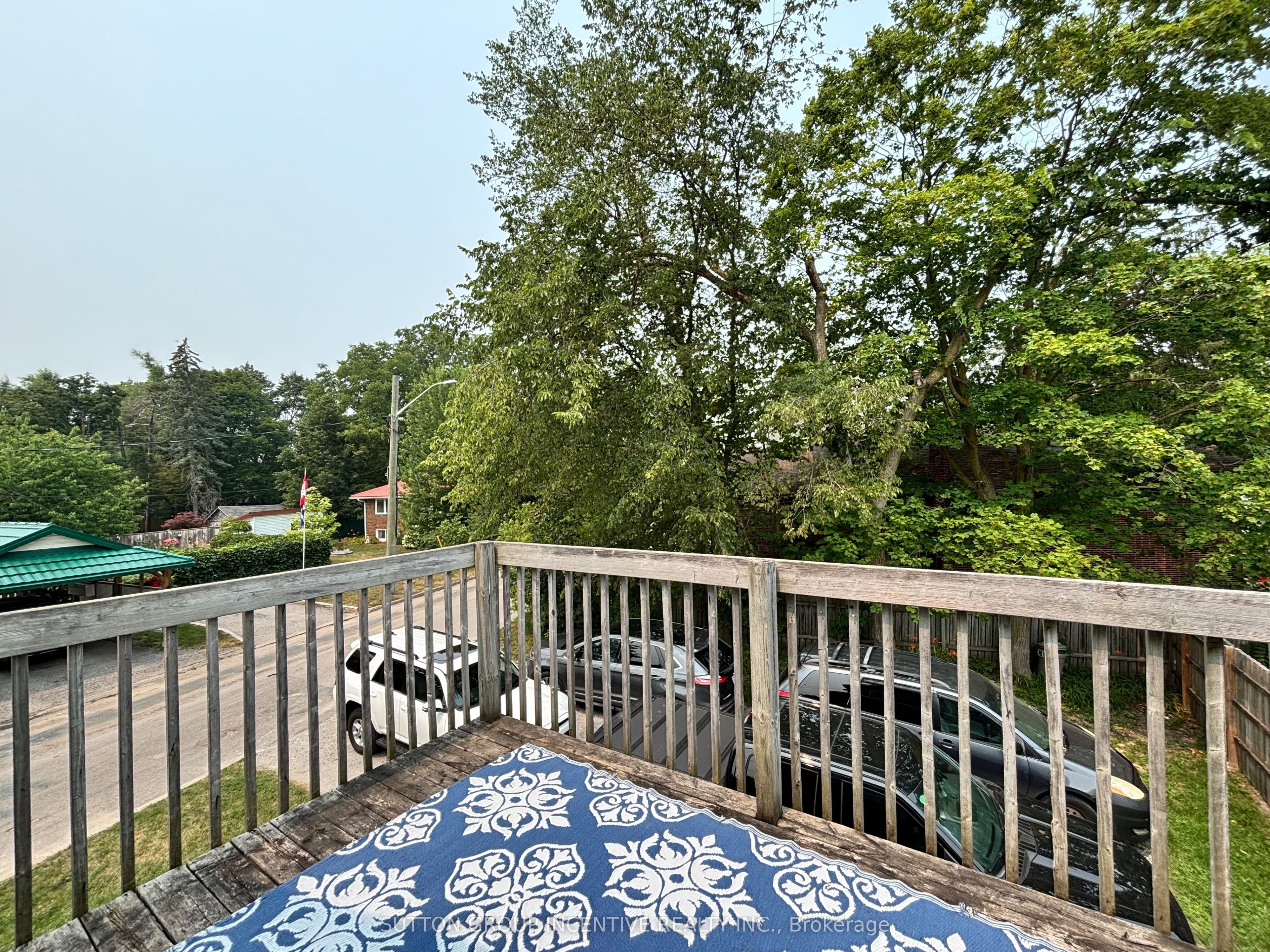 46 Tiffin Street, Barrie, ON L4N 2M7 photo 2