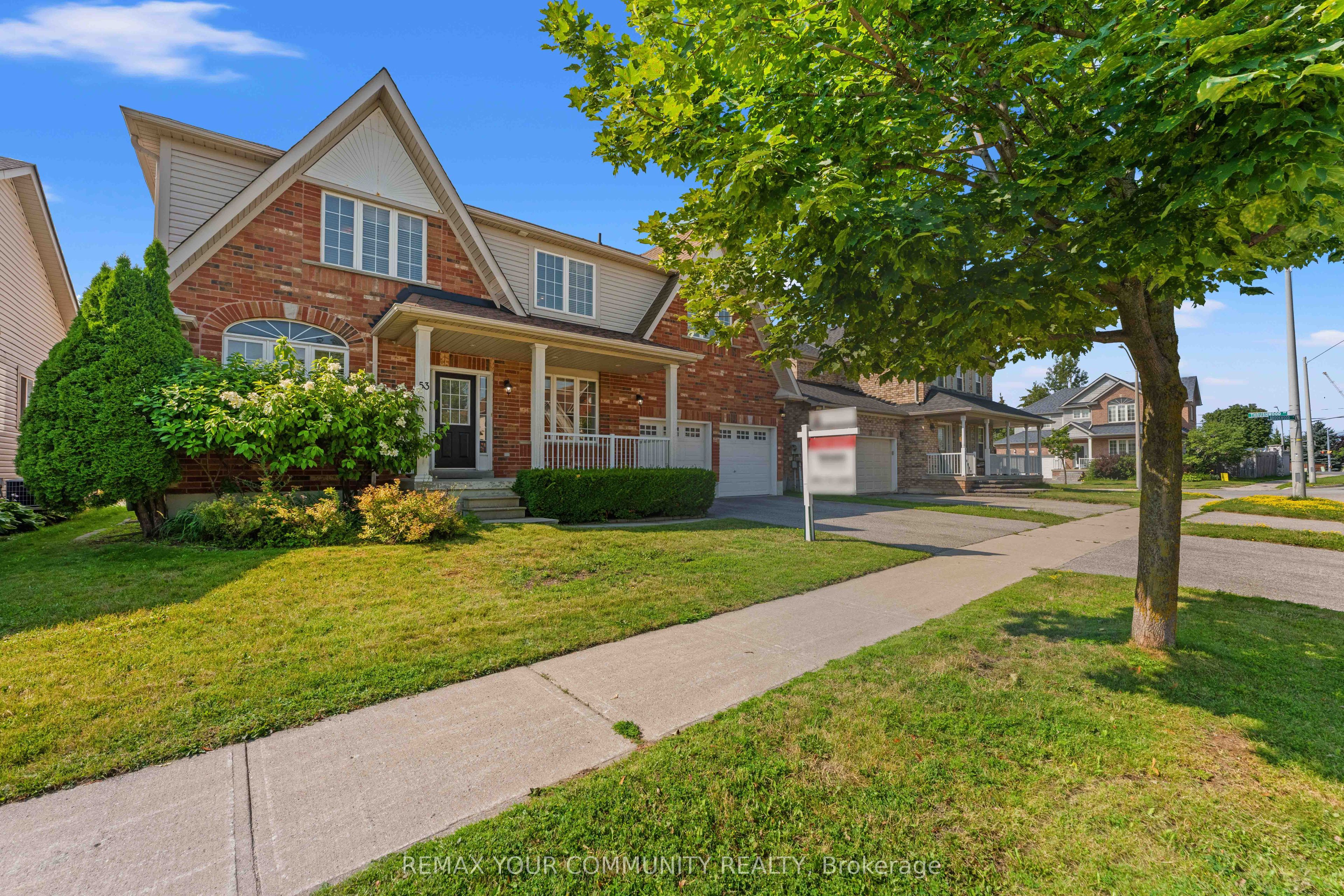 53 Brookwood Drive, Barrie, ON L4N 0Z1 photo 3